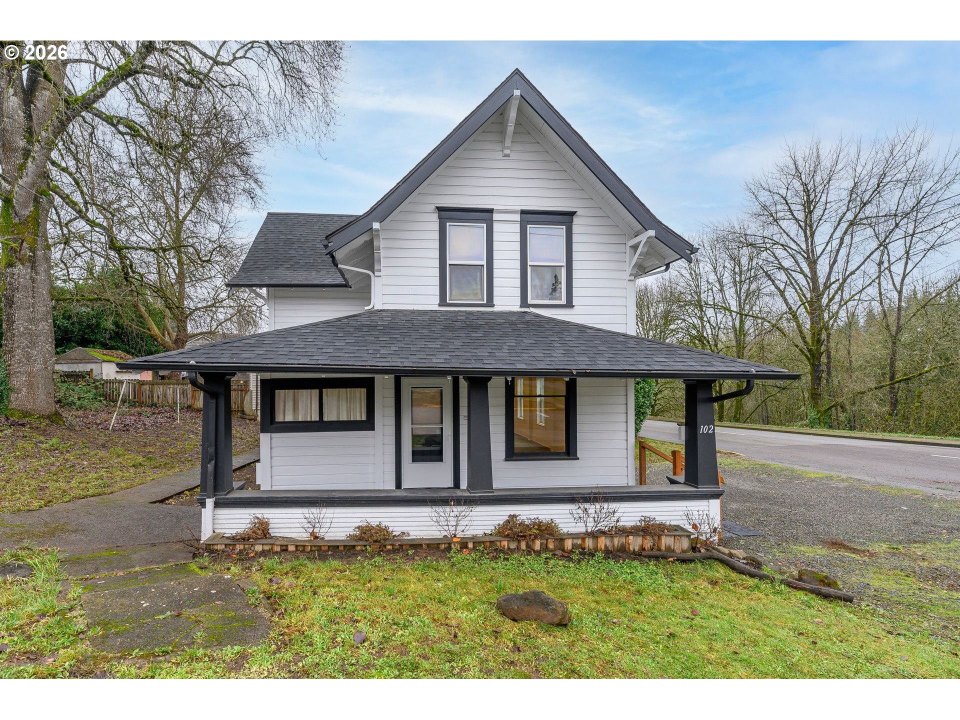 102 1ST ST - RMLS #109049418