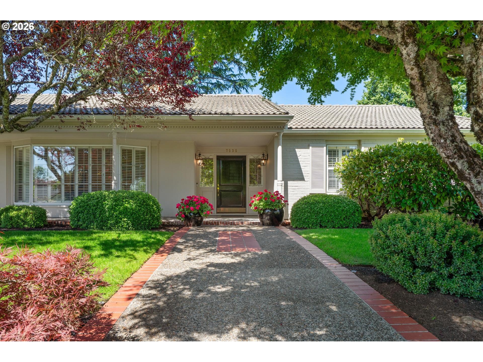 7535 MONTCLAIR DR - RMLS #127477171