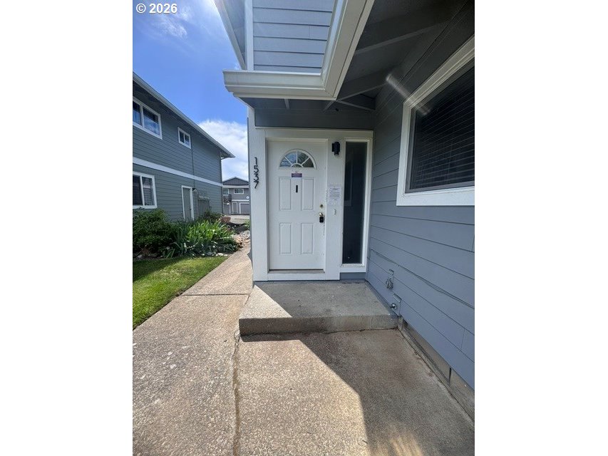 1537 KANE DR - RMLS #146746802