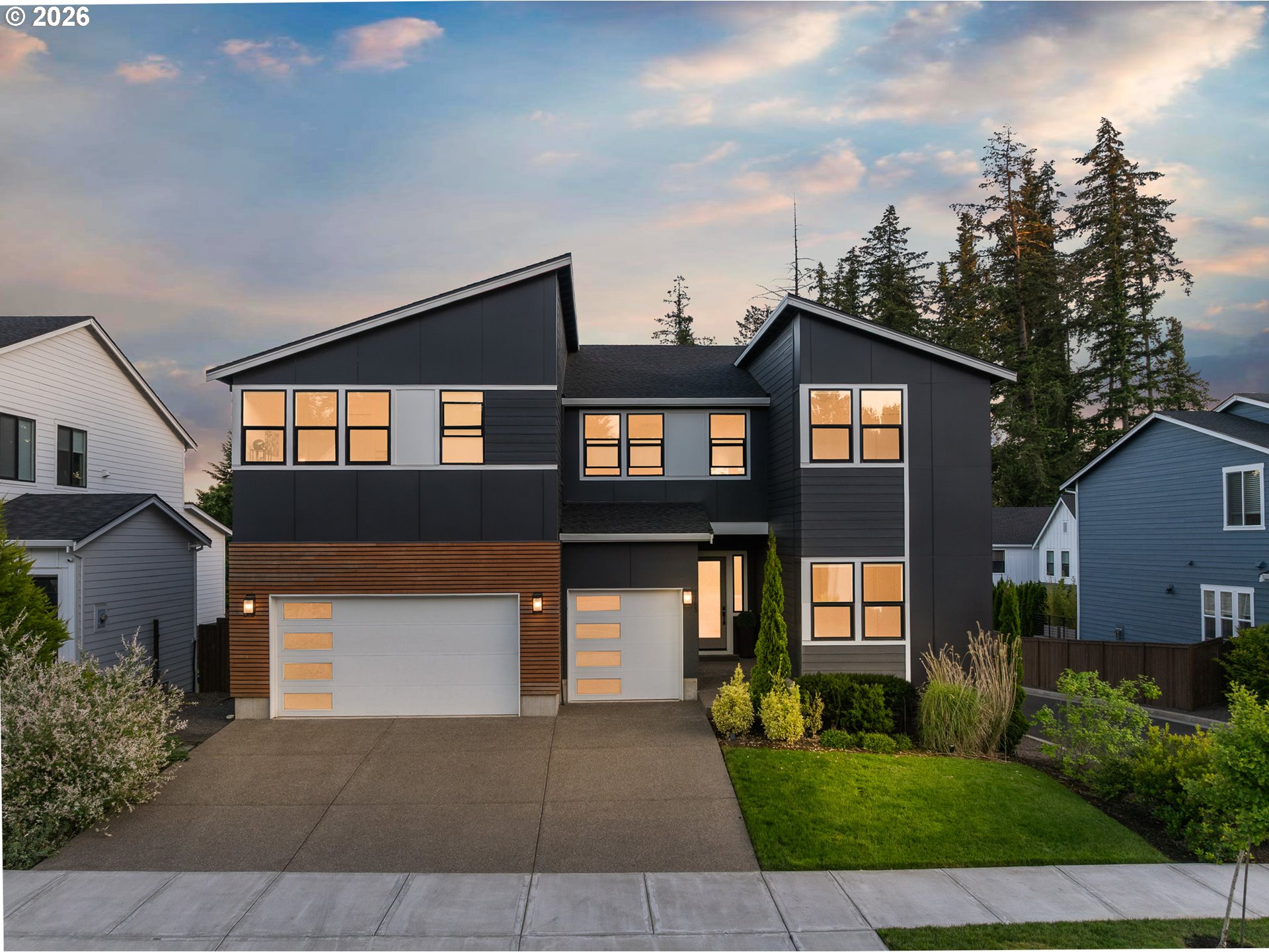 2763 DAHLIA DR - RMLS #149150309