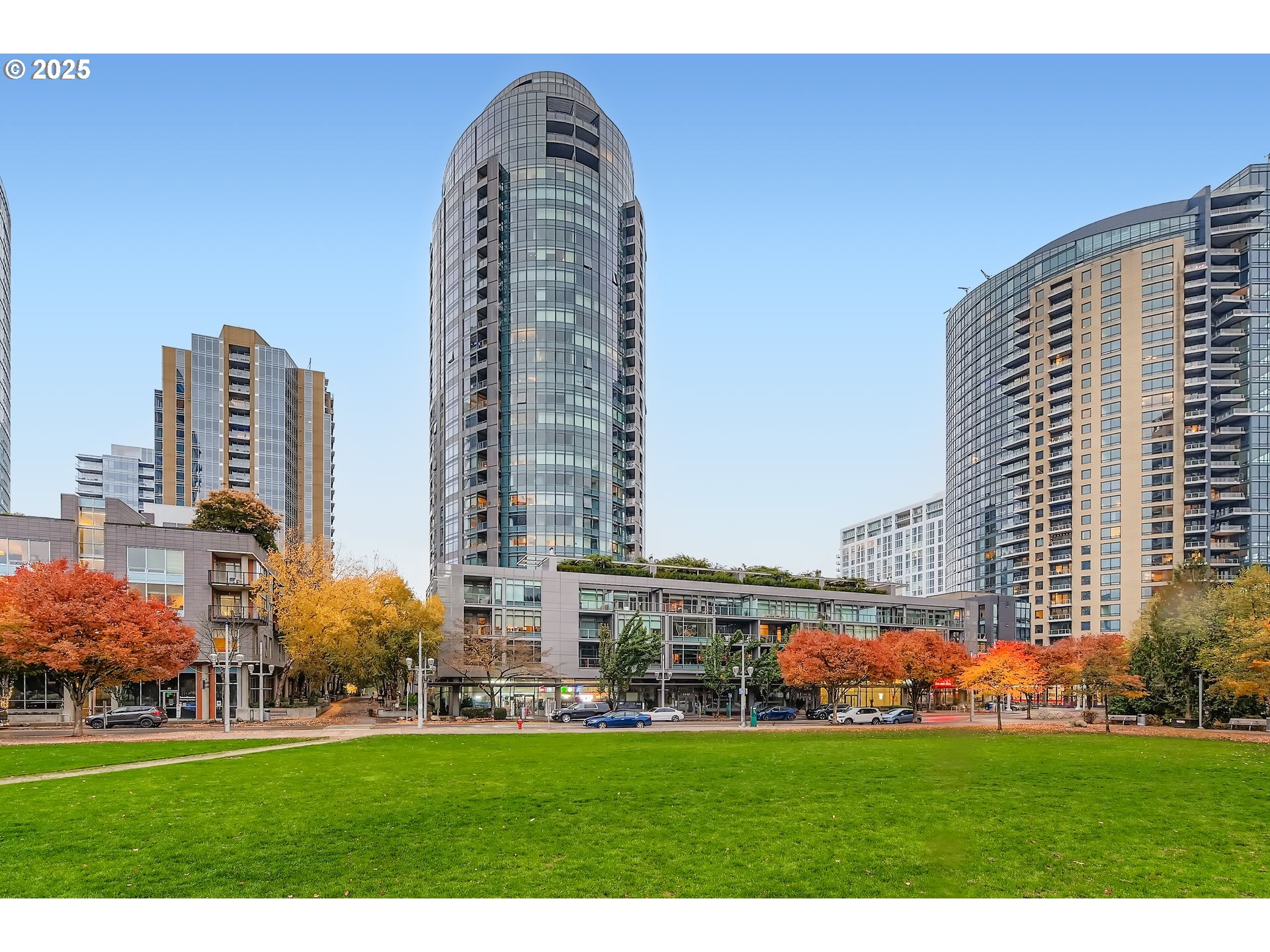 3601 RIVER PKWY - RMLS #171717745