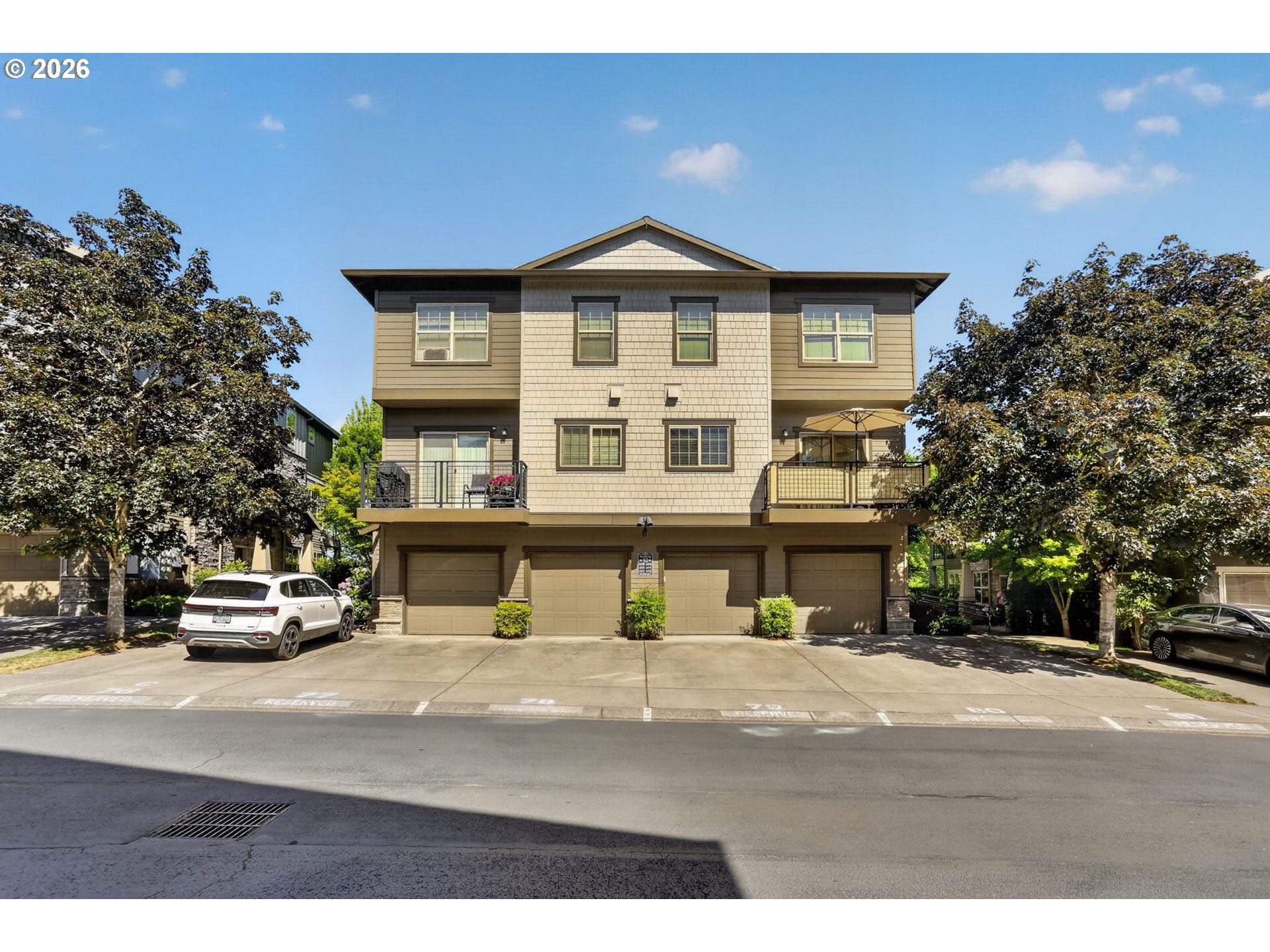 648 ADWICK DR - RMLS #175633317