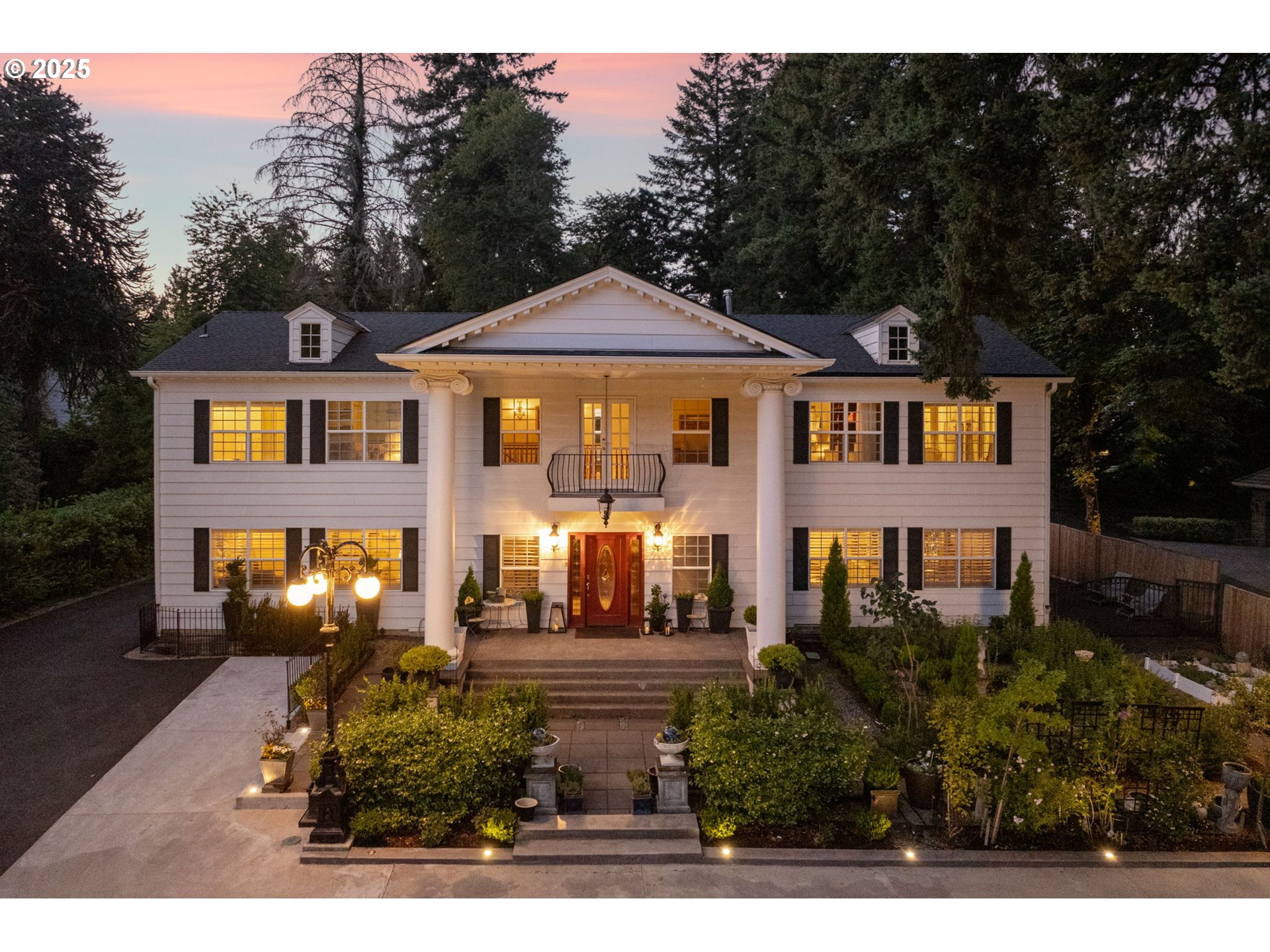 1505 COUNTRY CLUB RD - RMLS #181972080