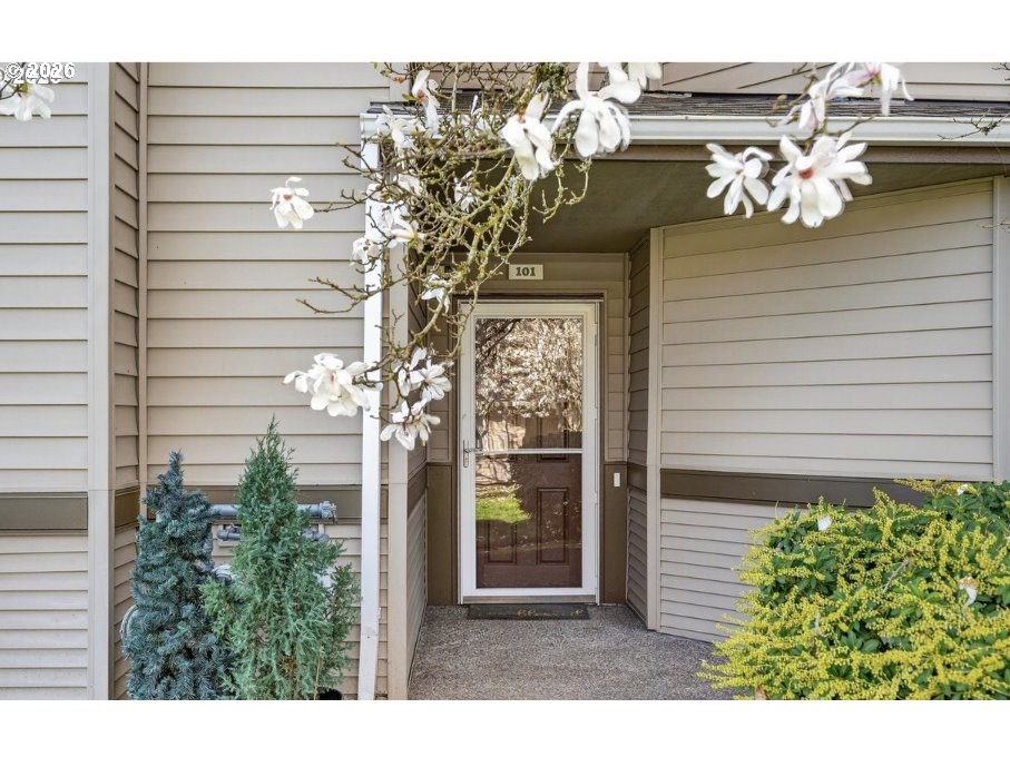 14810 SANDHILL LOOP - RMLS #183775640
