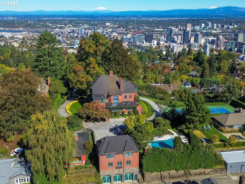 1816 HAWTHORNE TER - RMLS #186005227