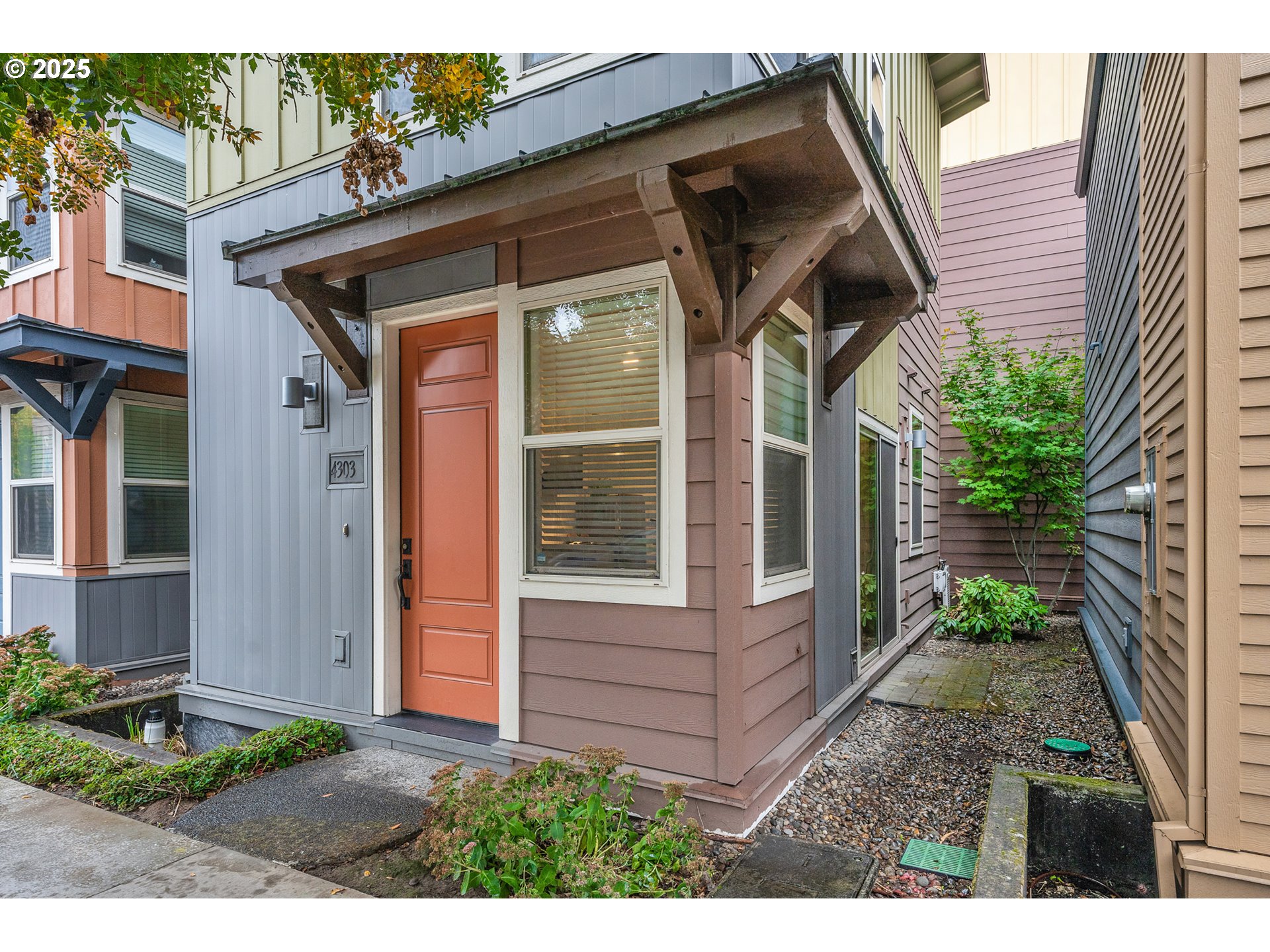 4303 DIVISION ST - RMLS #192209856