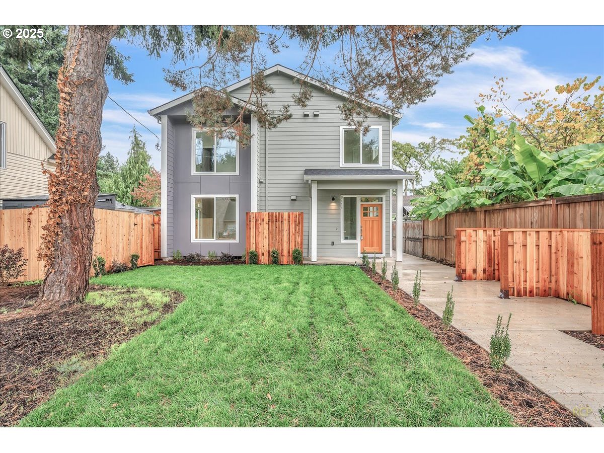 9416 Bristol AVE - RMLS #195541541
