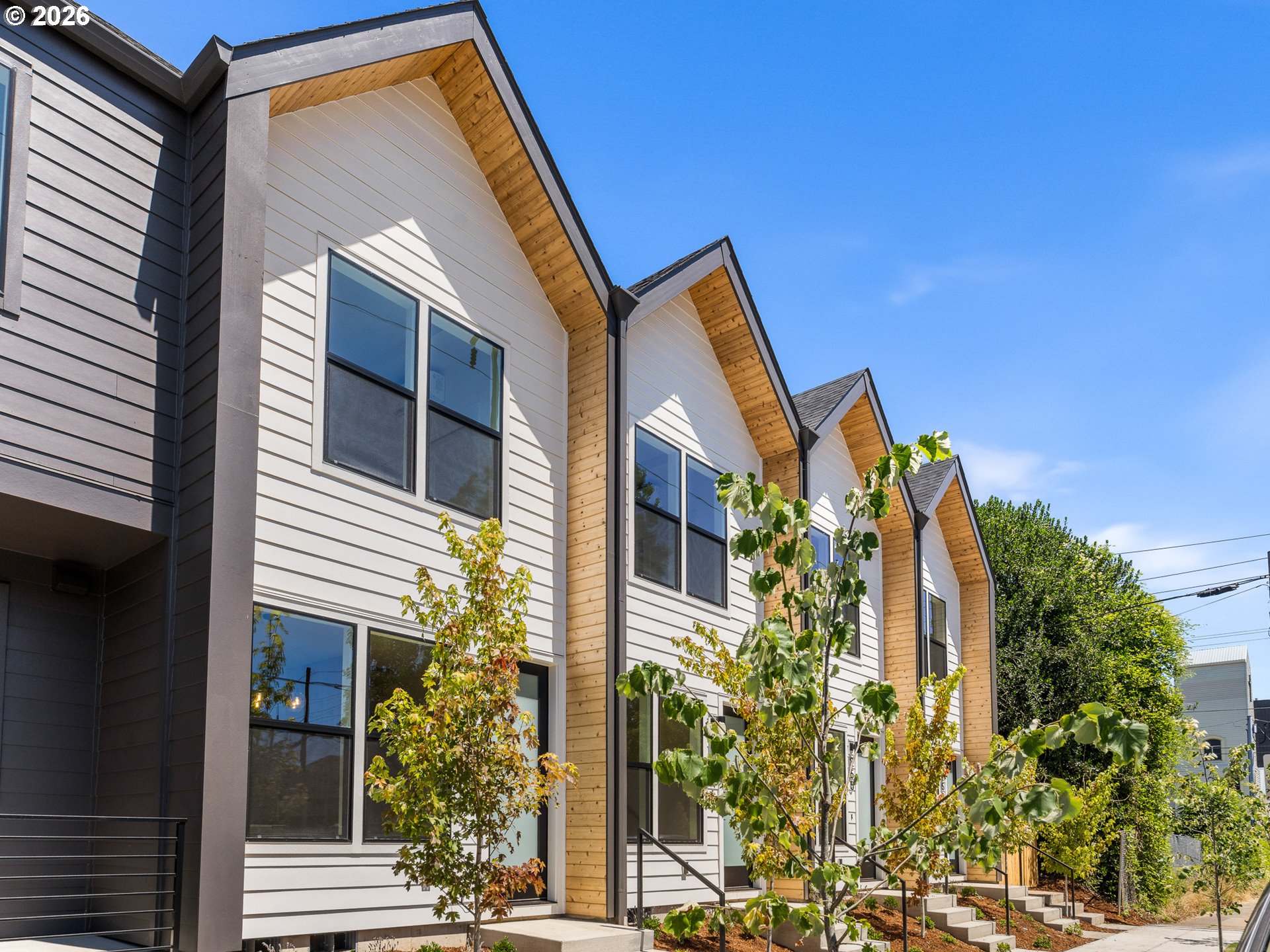 261 Skidmore ST - RMLS #199367445