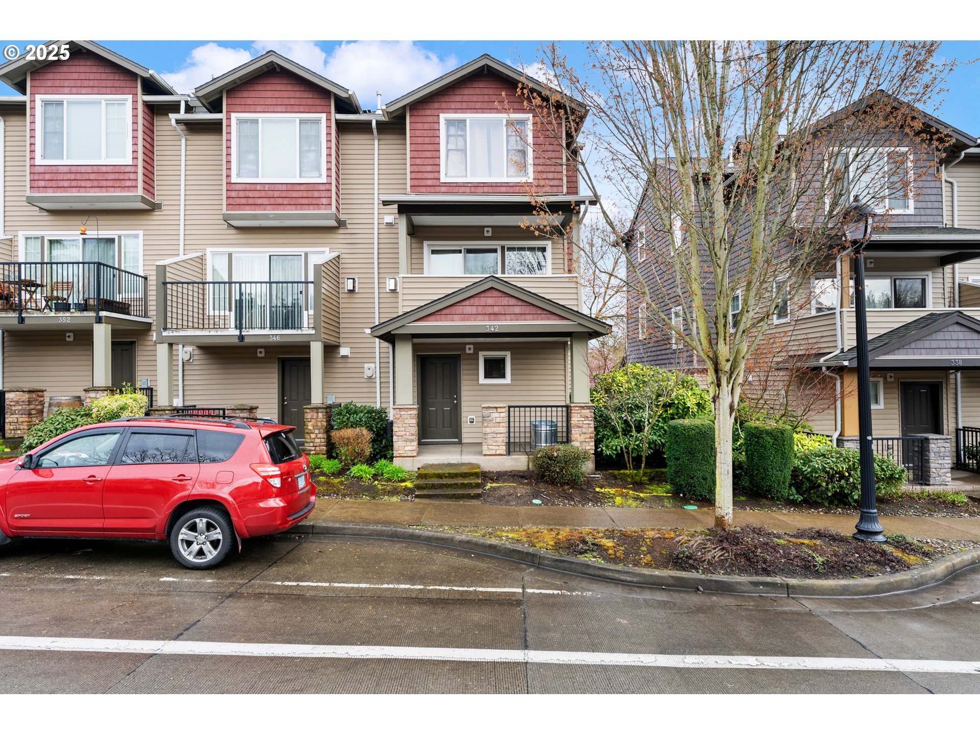 342 EDGEWAY DR - RMLS #208368938