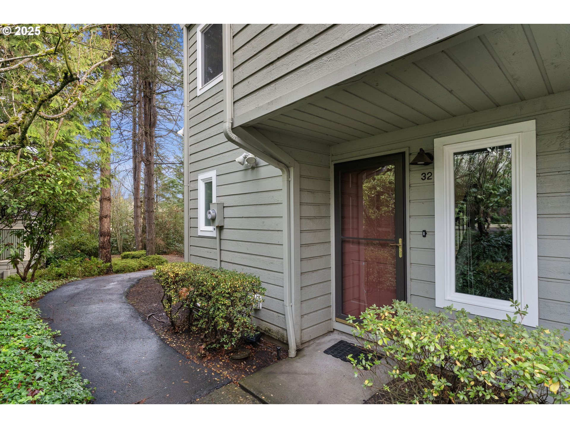 4880 SCHOLLS FERRY RD - RMLS #212210843