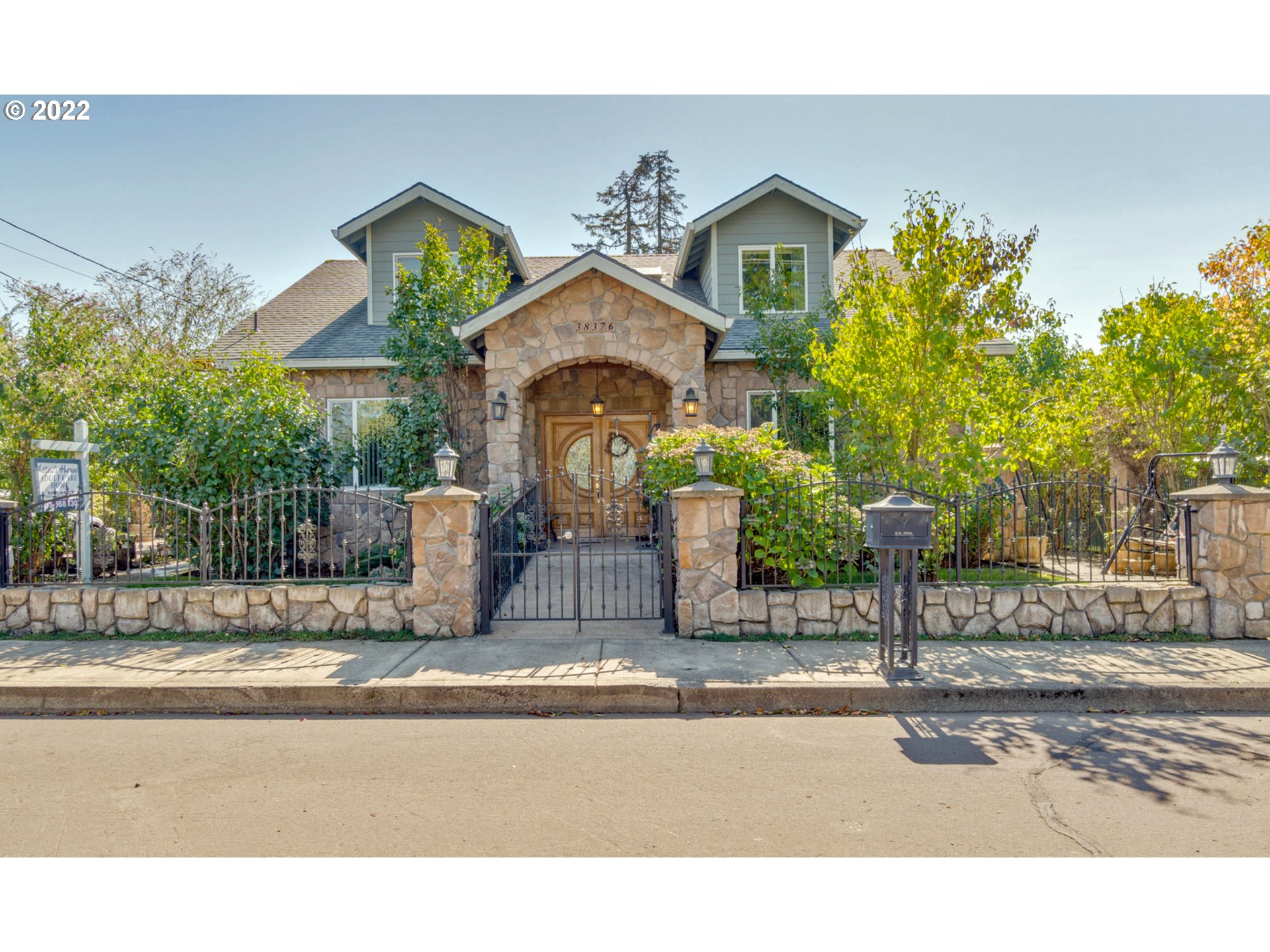 38376 HOOD ST - RMLS #22274532