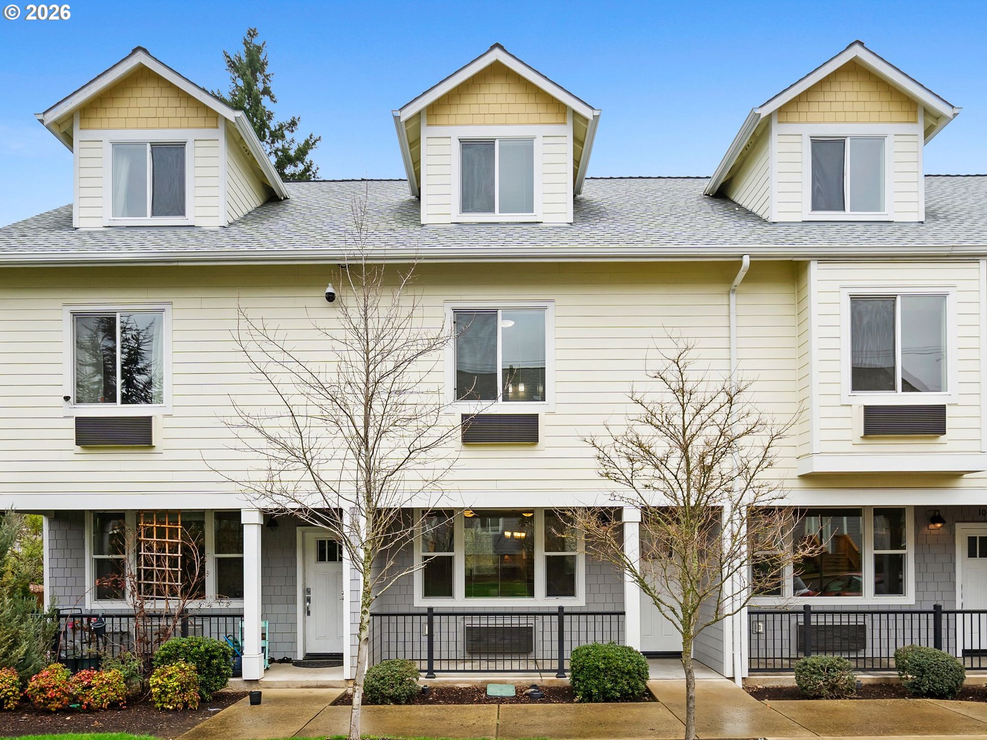 10843 BURNSIDE ST - RMLS #226656803