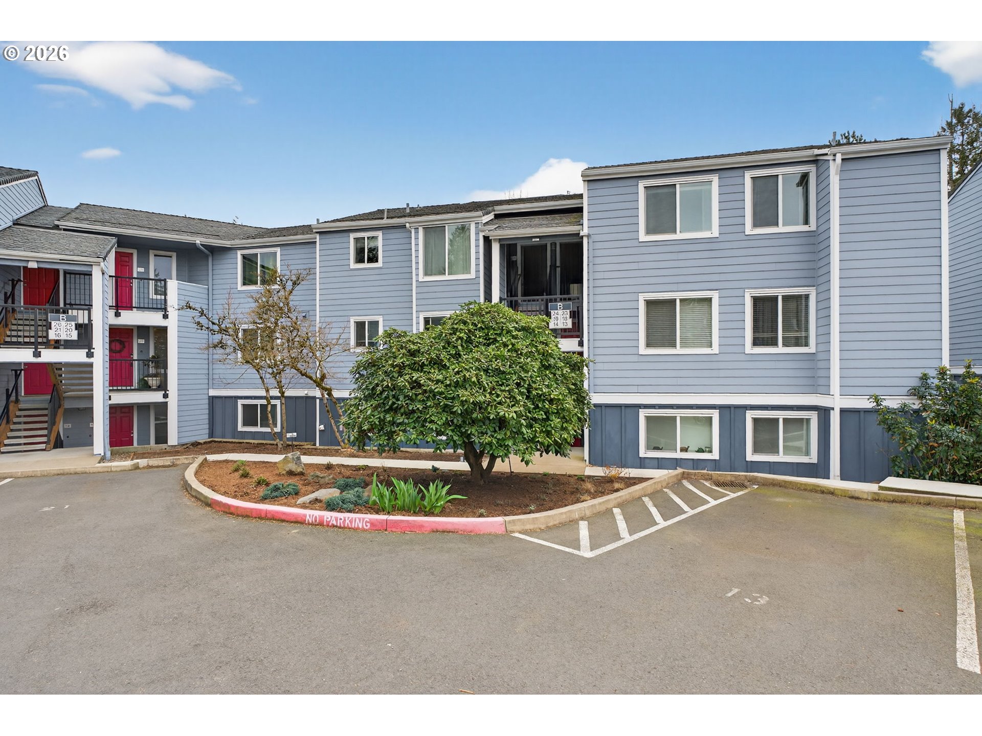 47 EAGLE CREST DR - RMLS #228488968