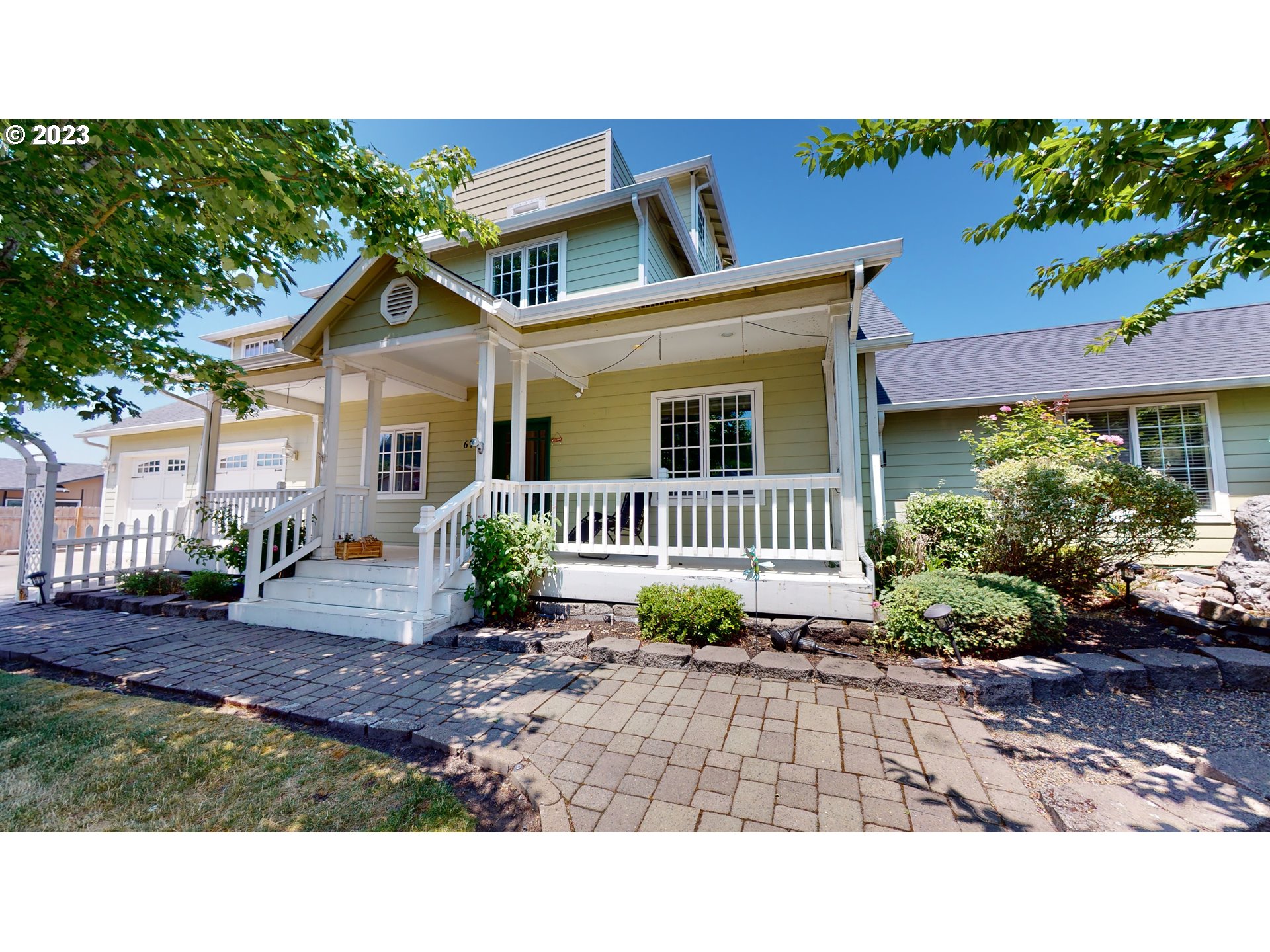 250 68TH ST - RMLS #23361052