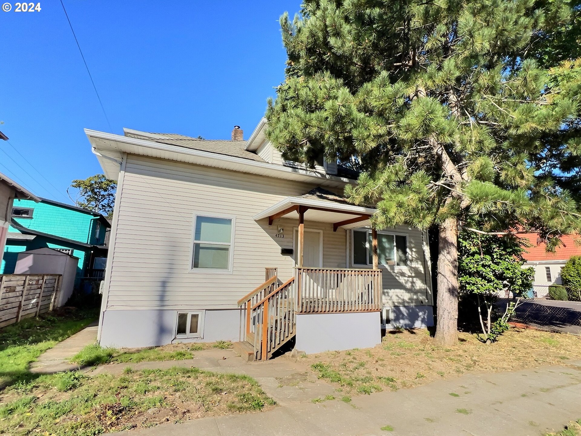 4713 COMMERCIAL AVE - RMLS #24146837