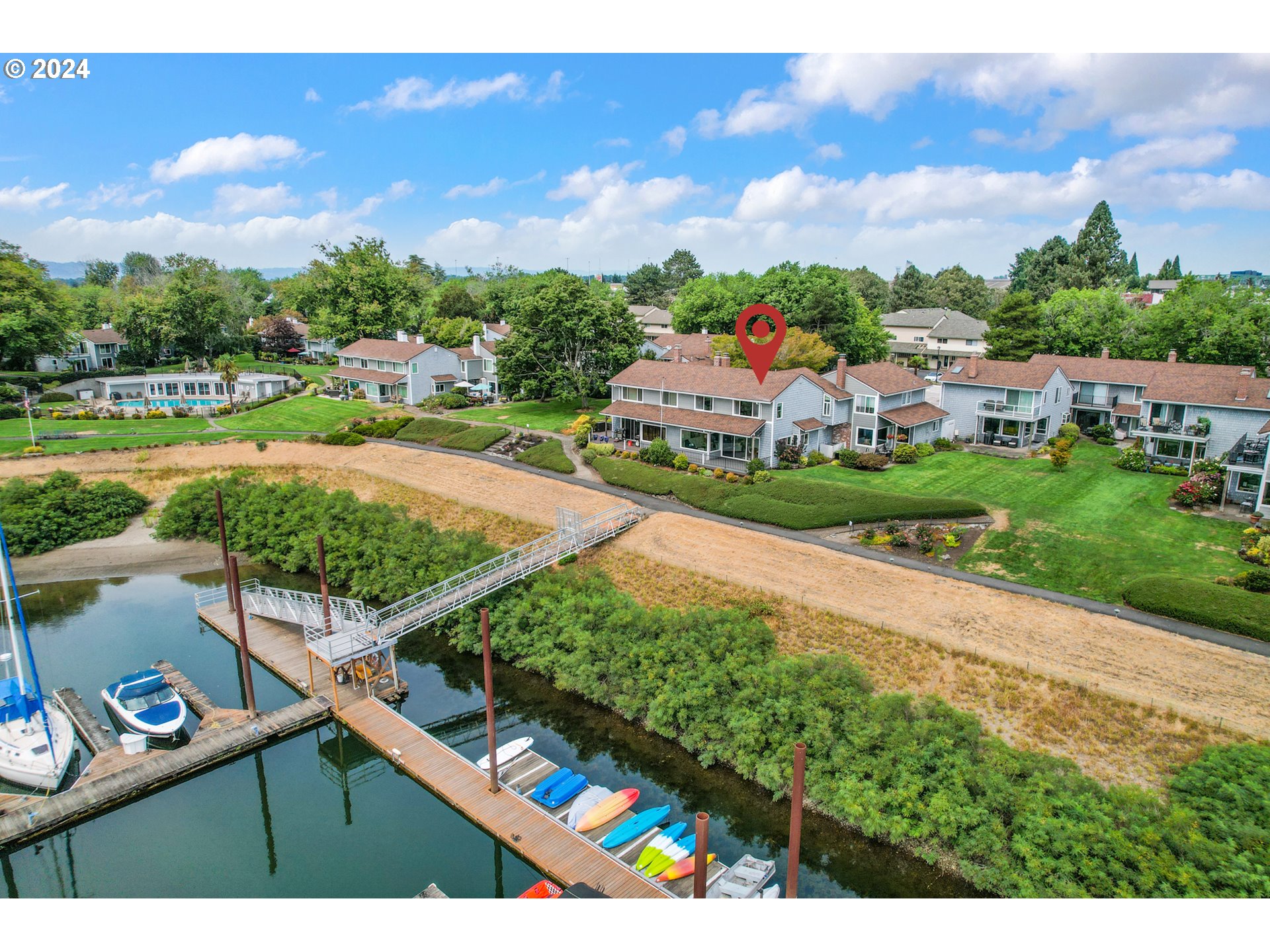 540 HAYDEN BAY DR - RMLS #24175119