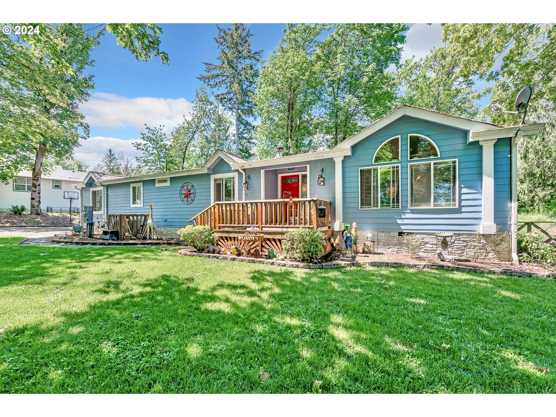 92705 TWO LAKES LN - RMLS #24223311