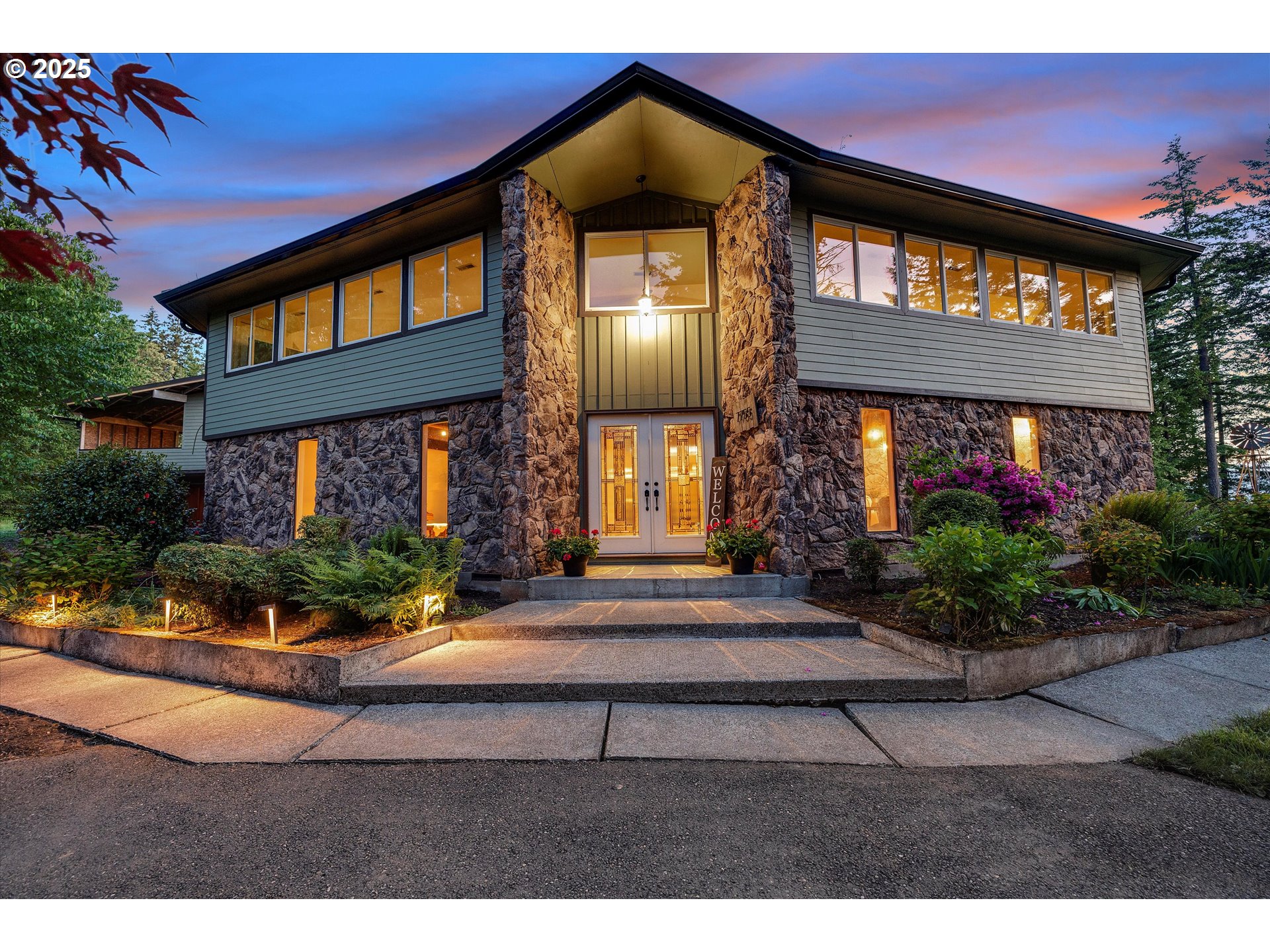 7755 BRACKEN DR - RMLS #250976860