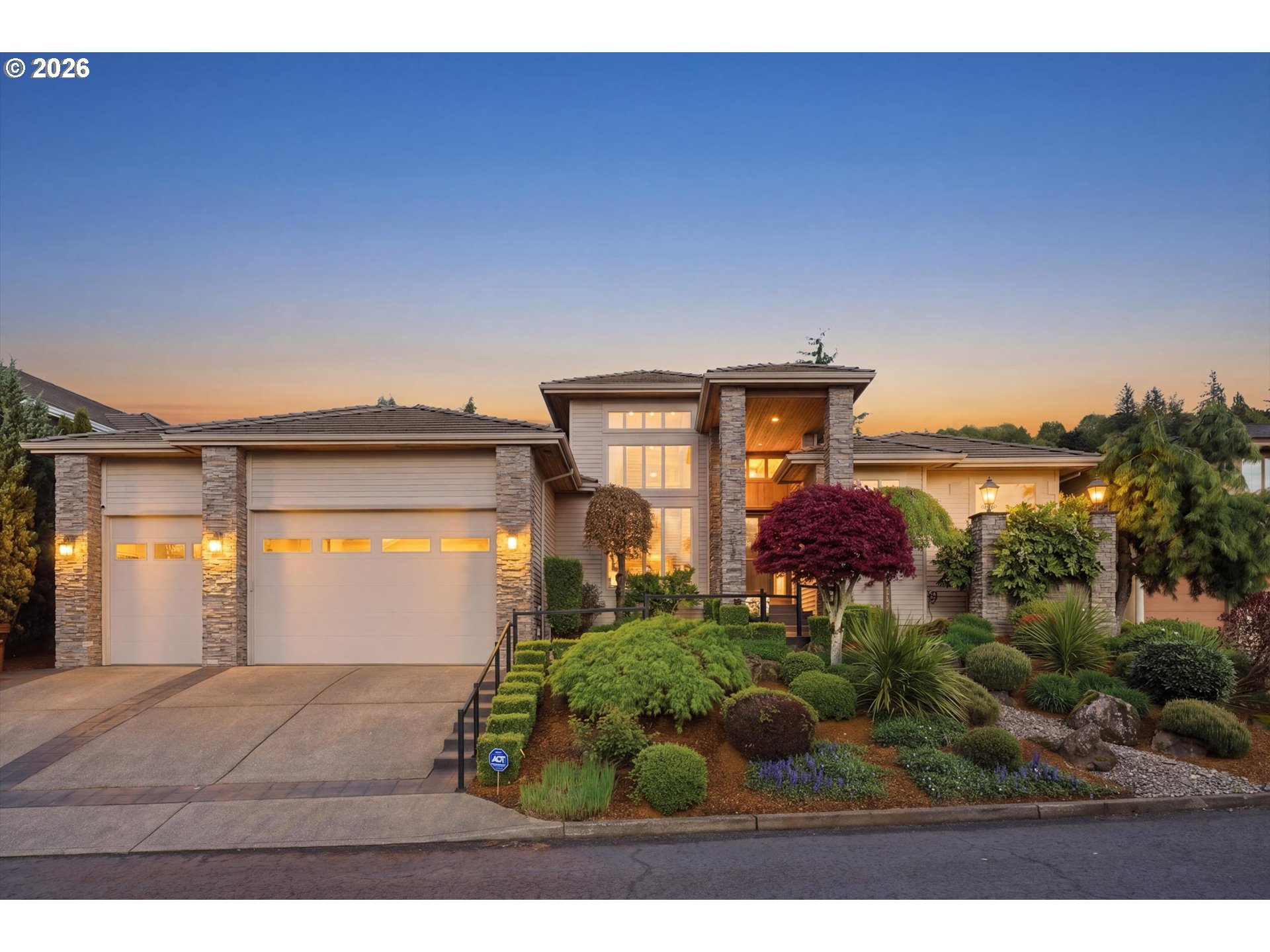 9362 PENNINGTON CT - RMLS #254916041