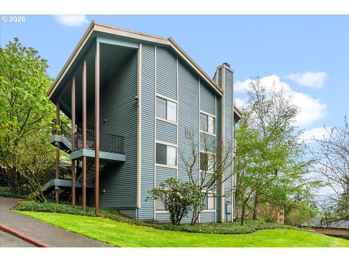 10160 Talbert ST - RMLS #268798456