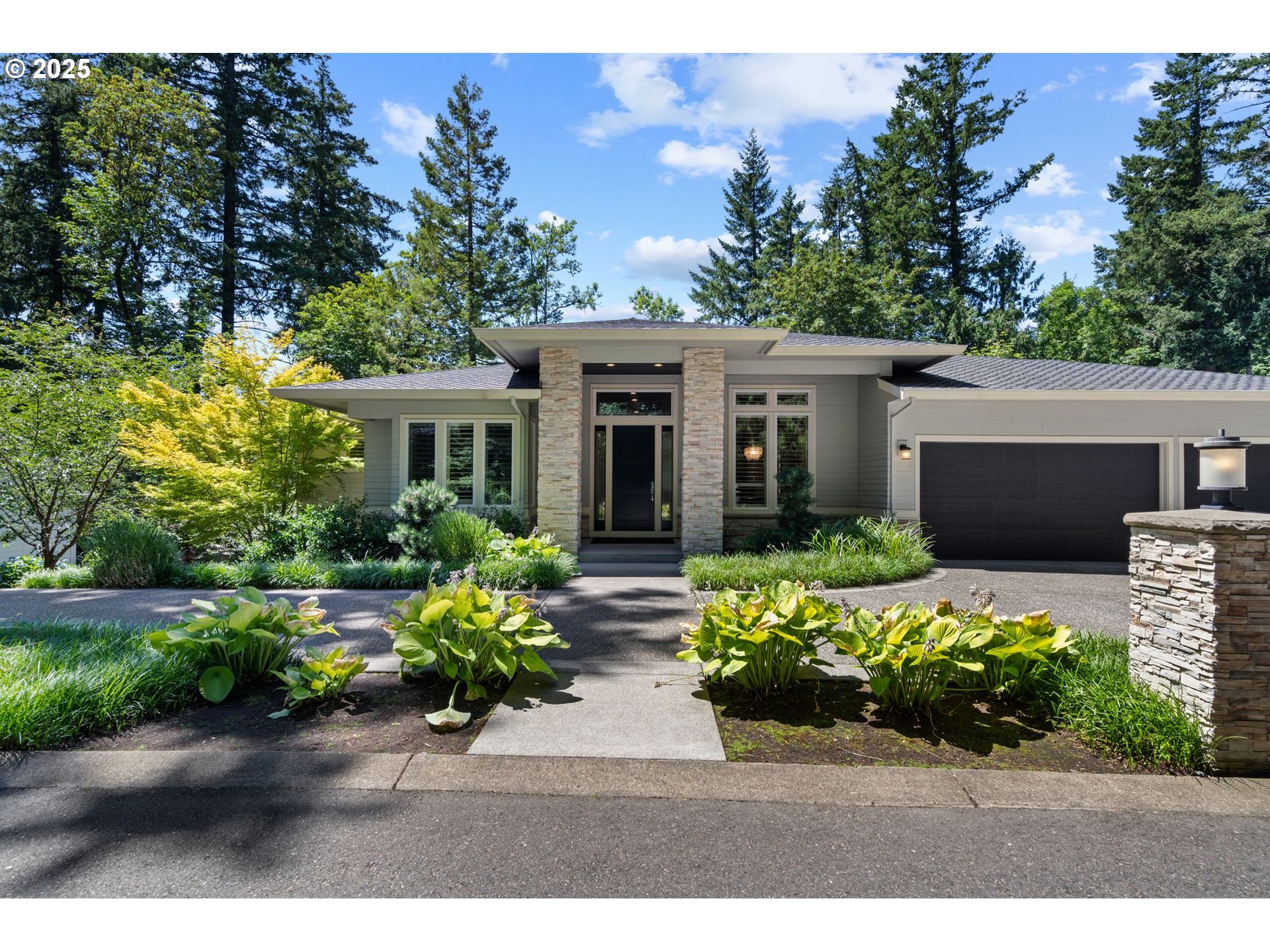 3425 57TH AVE - RMLS #274040914