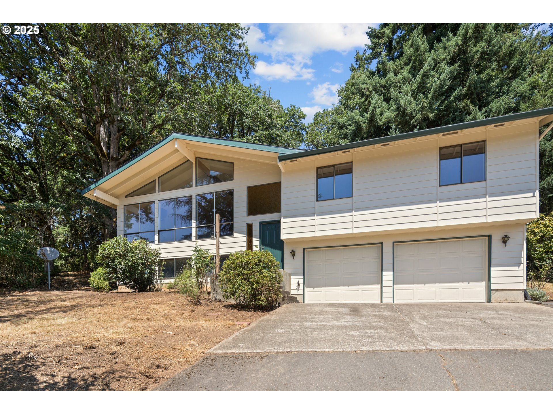 4585 HOMESTEADER RD - RMLS #281171461