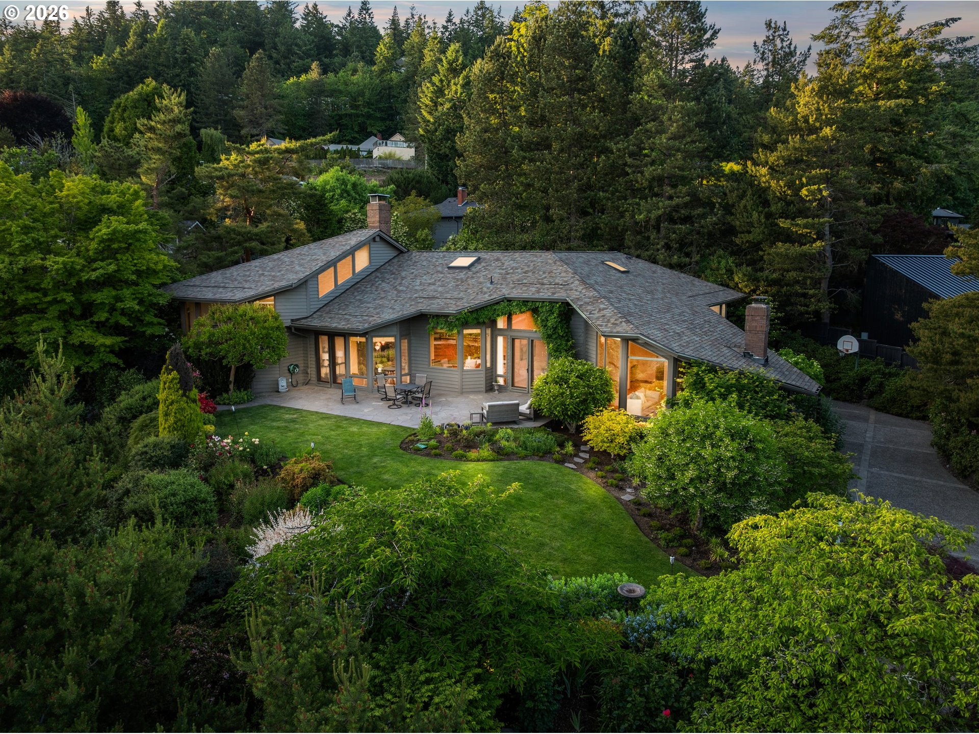 4035 WESTDALE DR - RMLS #287104155