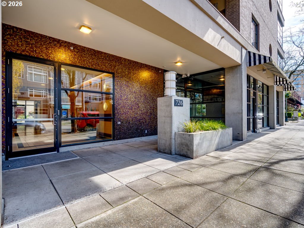 726 11TH AVE - RMLS #294273510