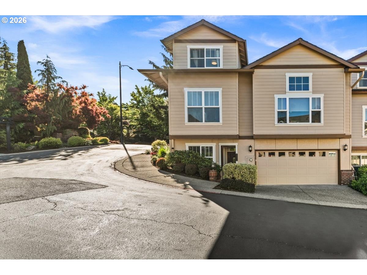 2352 BREWER LN - RMLS #296872601