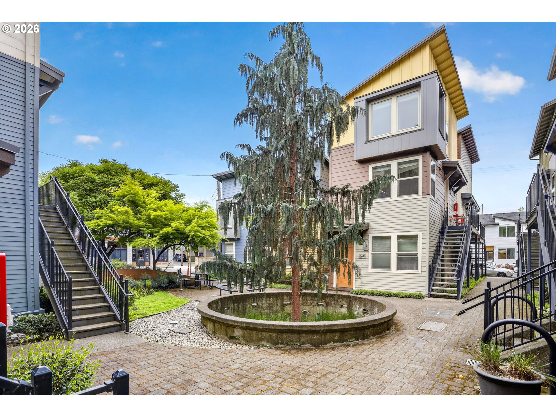 4309 DIVISION ST - RMLS #309351198