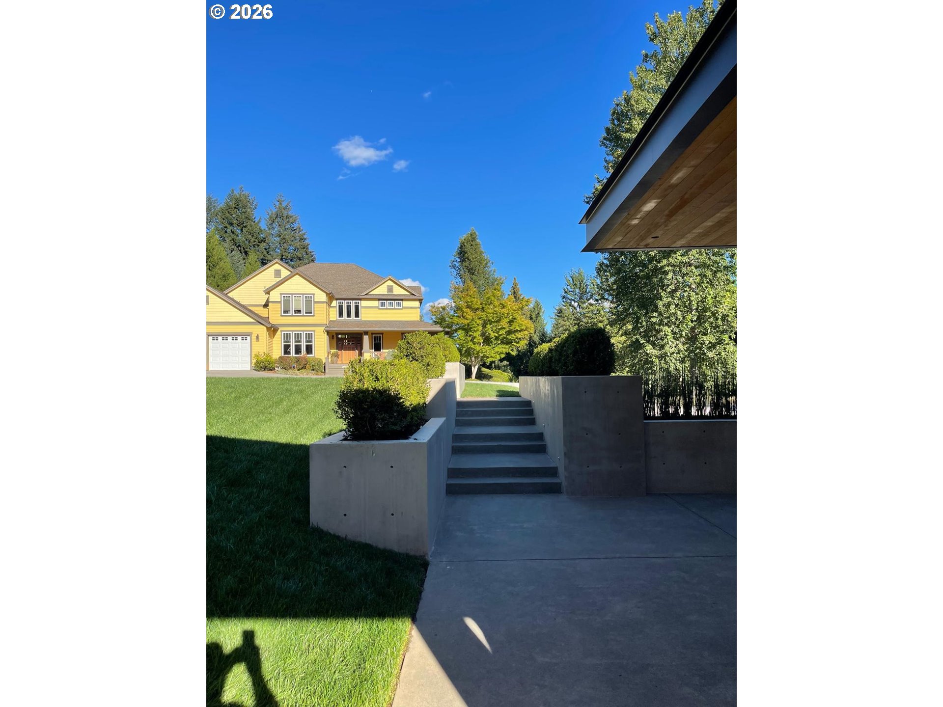 17071 MOUNT HOOD DR - RMLS #325899307