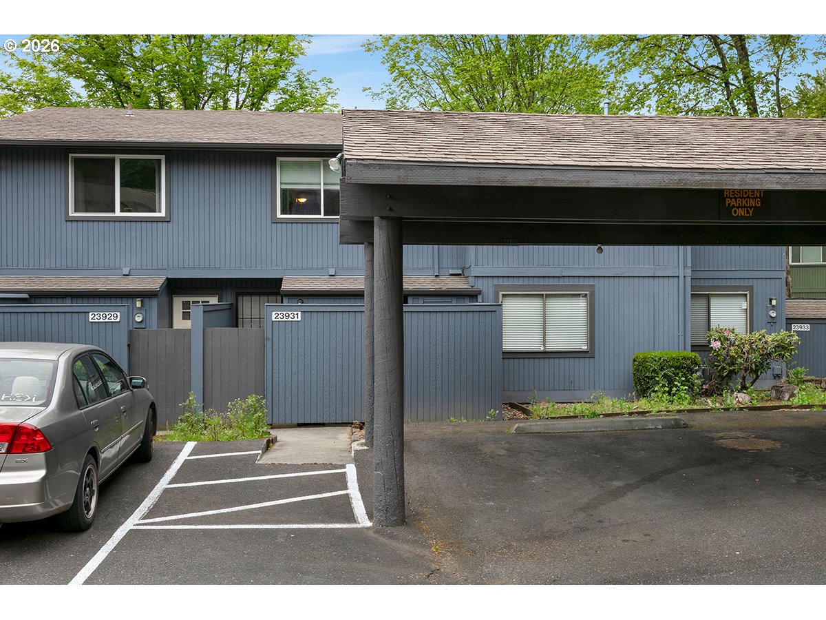 23931 TREEHILL DR - RMLS #370003166