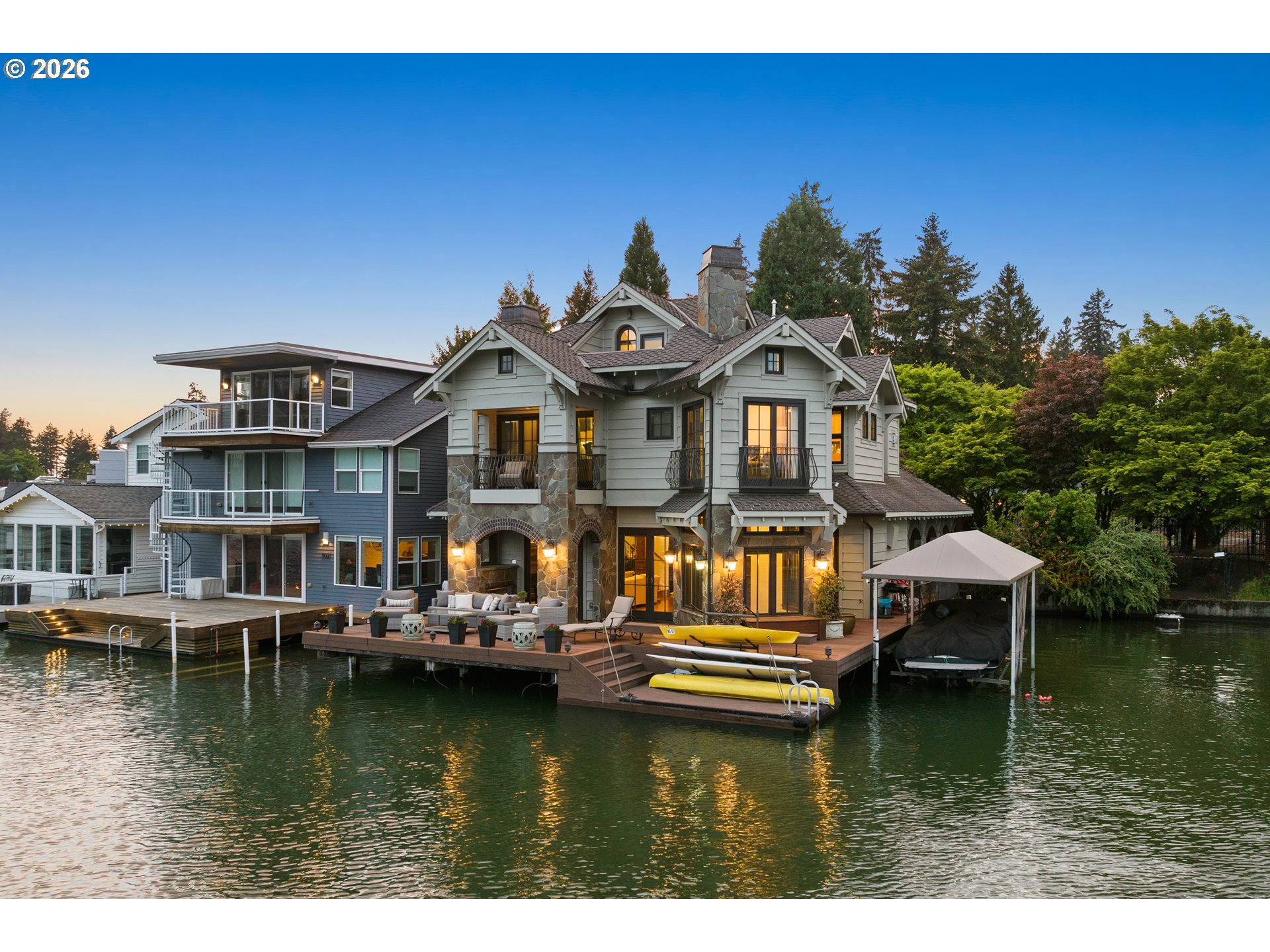 100 3RD ST - RMLS #383277099