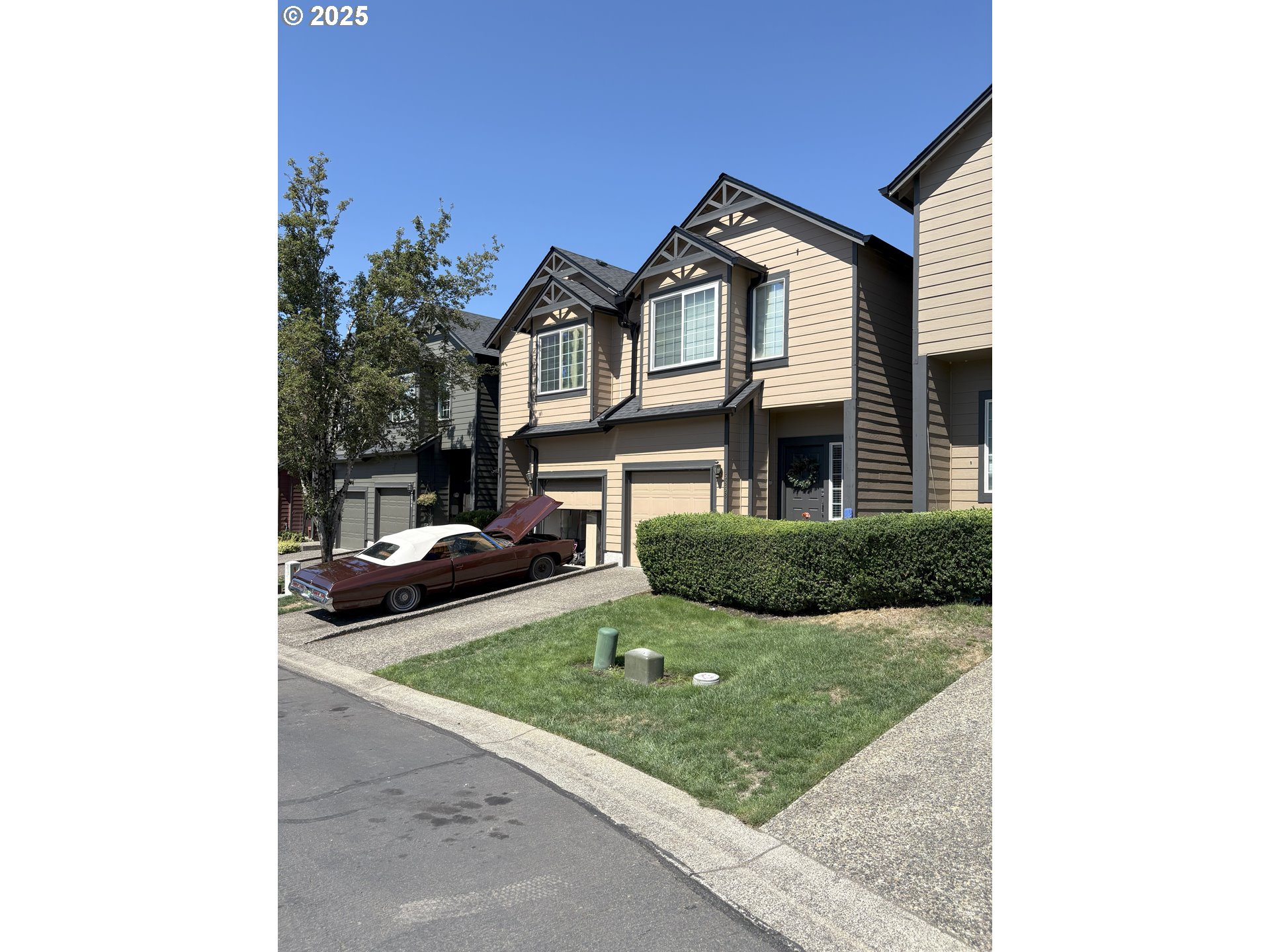 5856 WOODLAND DR - RMLS #418594306