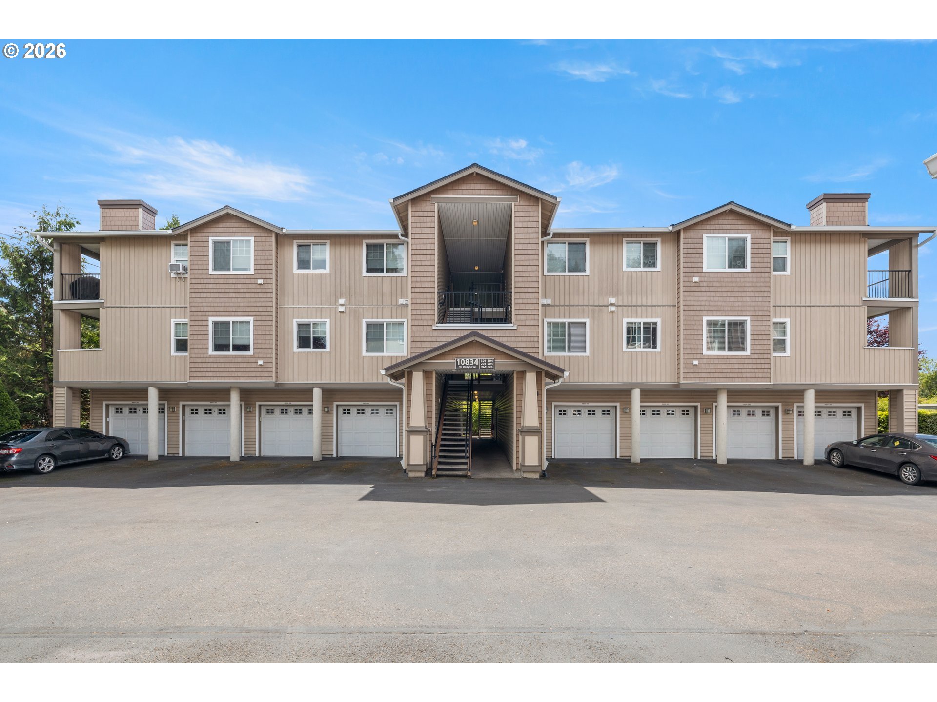 10834 HOLLY ST - RMLS #418668000