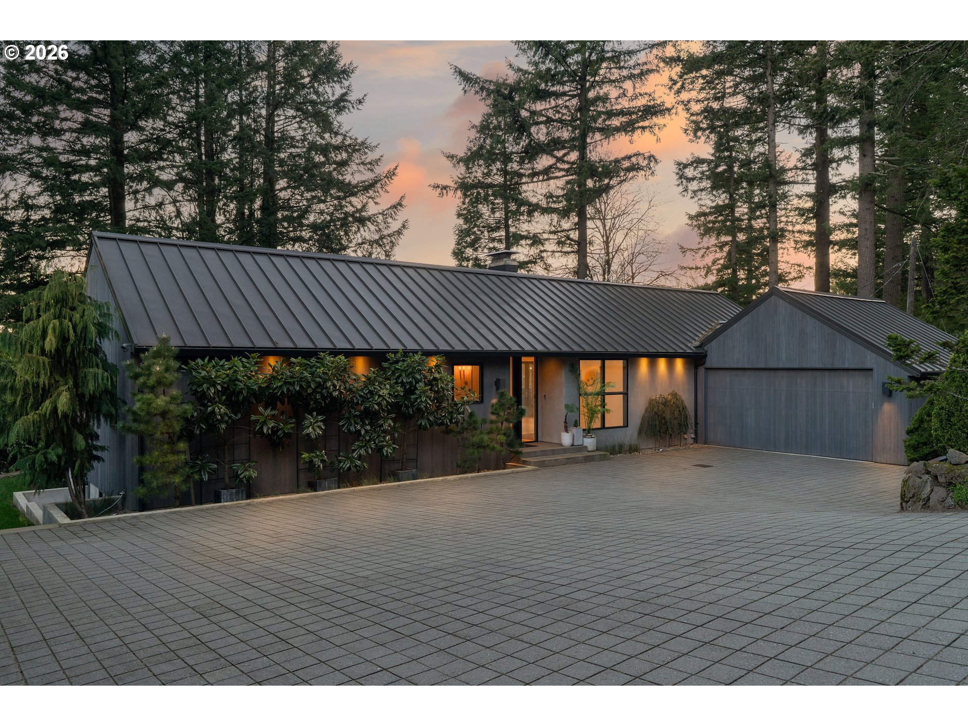 5202 BURTON DR - RMLS #427344862