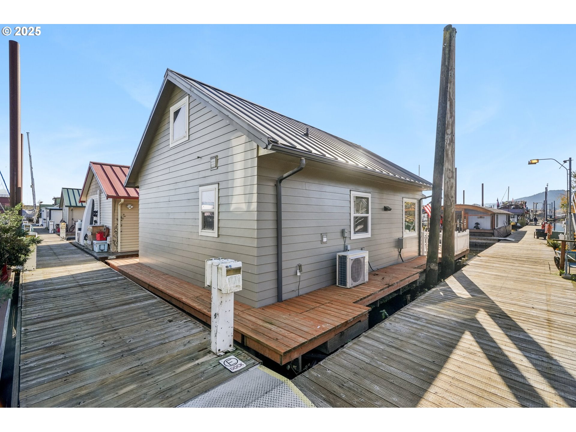 34326 Johnson Landing RD - RMLS #429113127