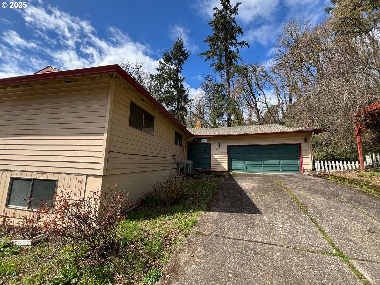 6571 OAKRIDGE DR - RMLS #439869982