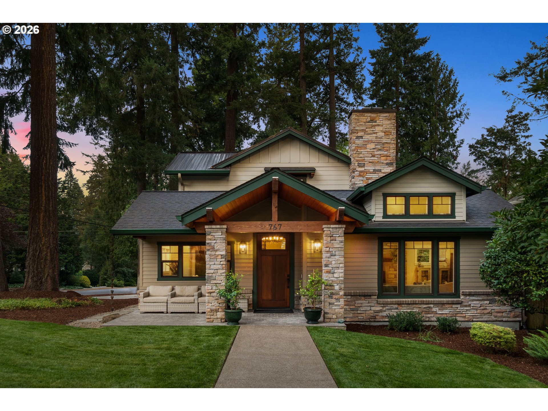 767 10TH ST - RMLS #441618602