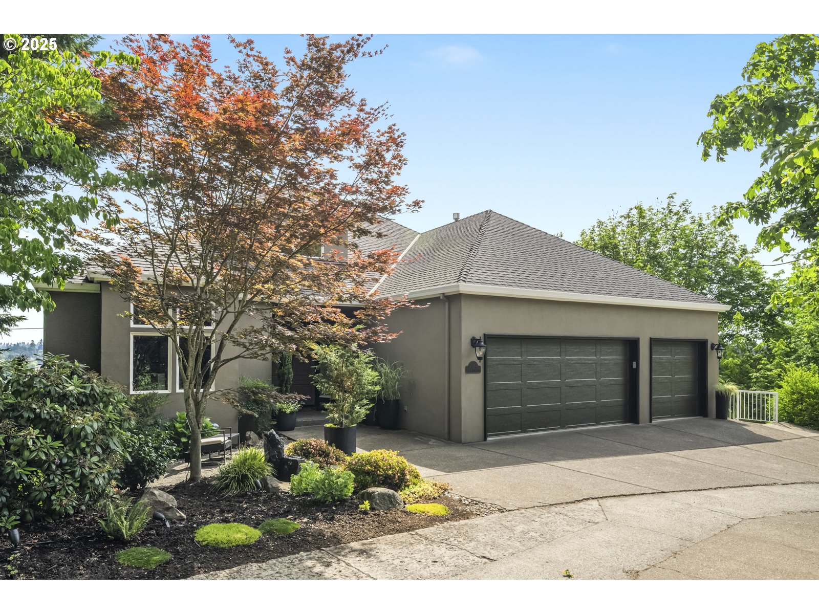 7568 LAVIEW DR - RMLS #443116936