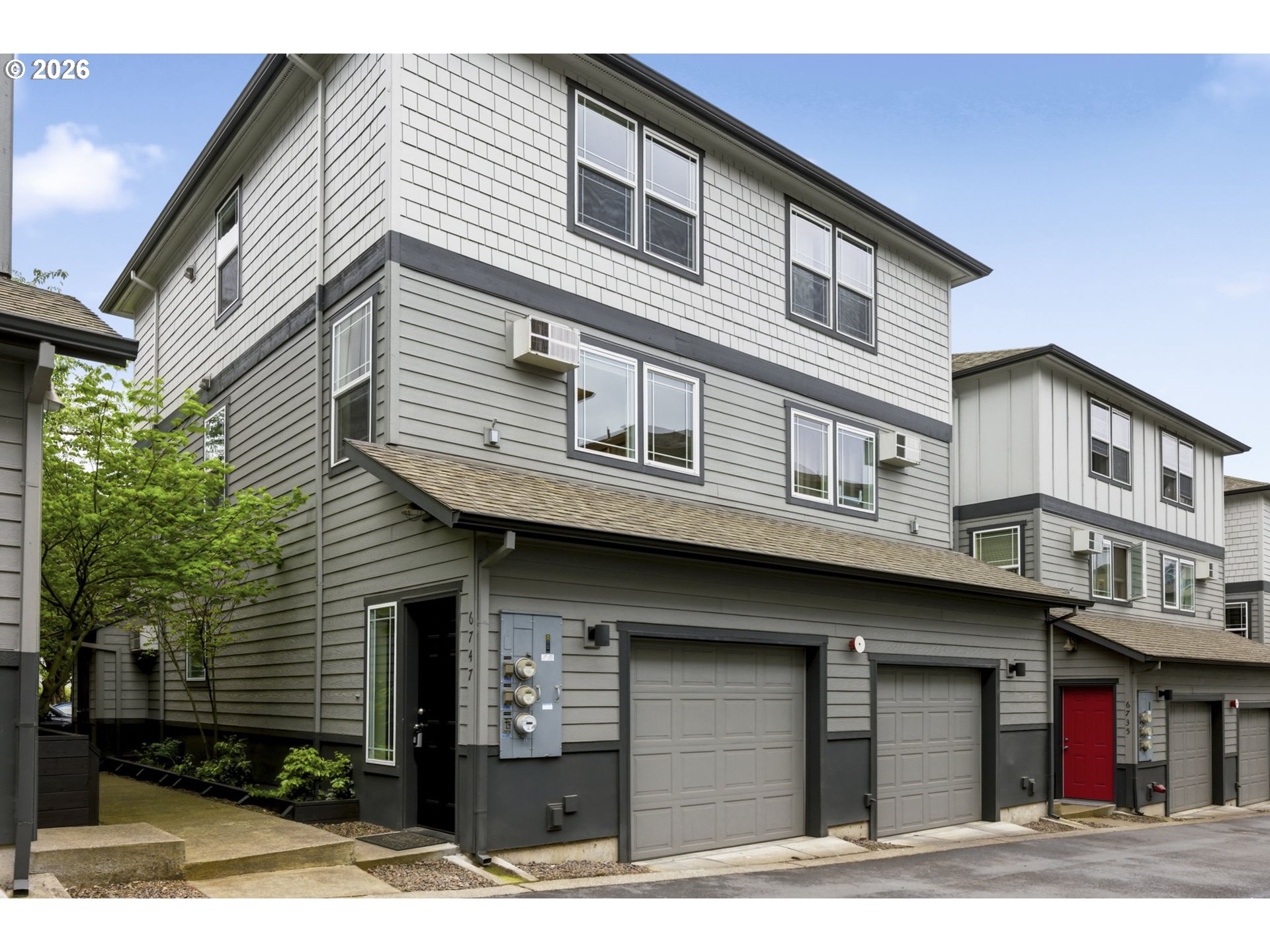 6747 SALEM AVE - RMLS #448735917