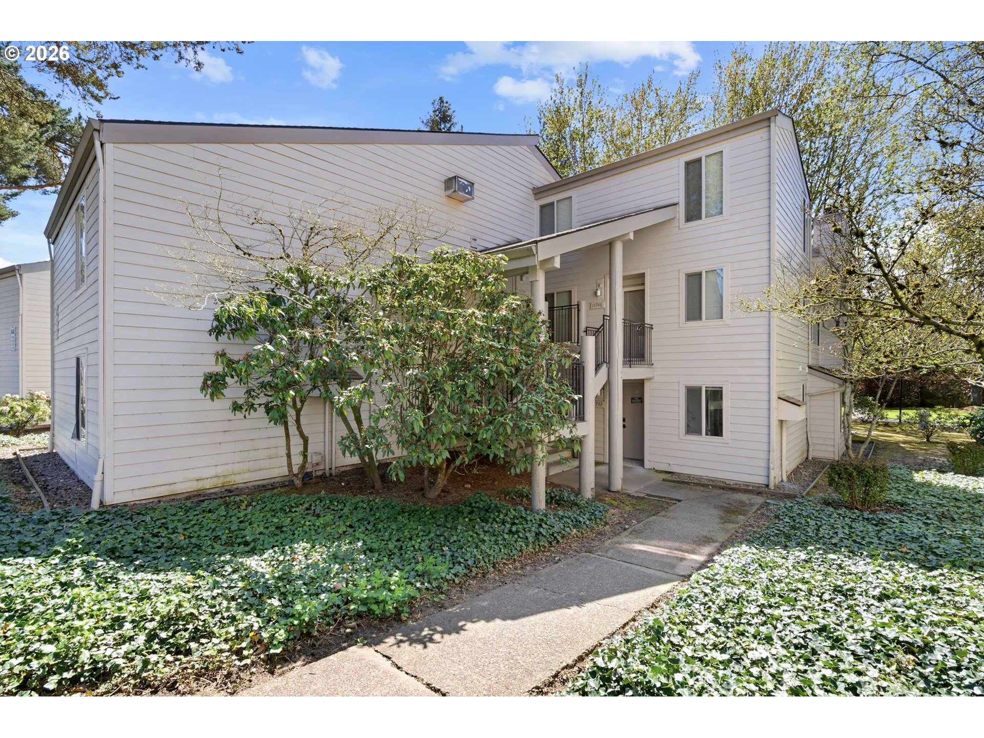 11742 BOONES BEND DR - RMLS #458682222