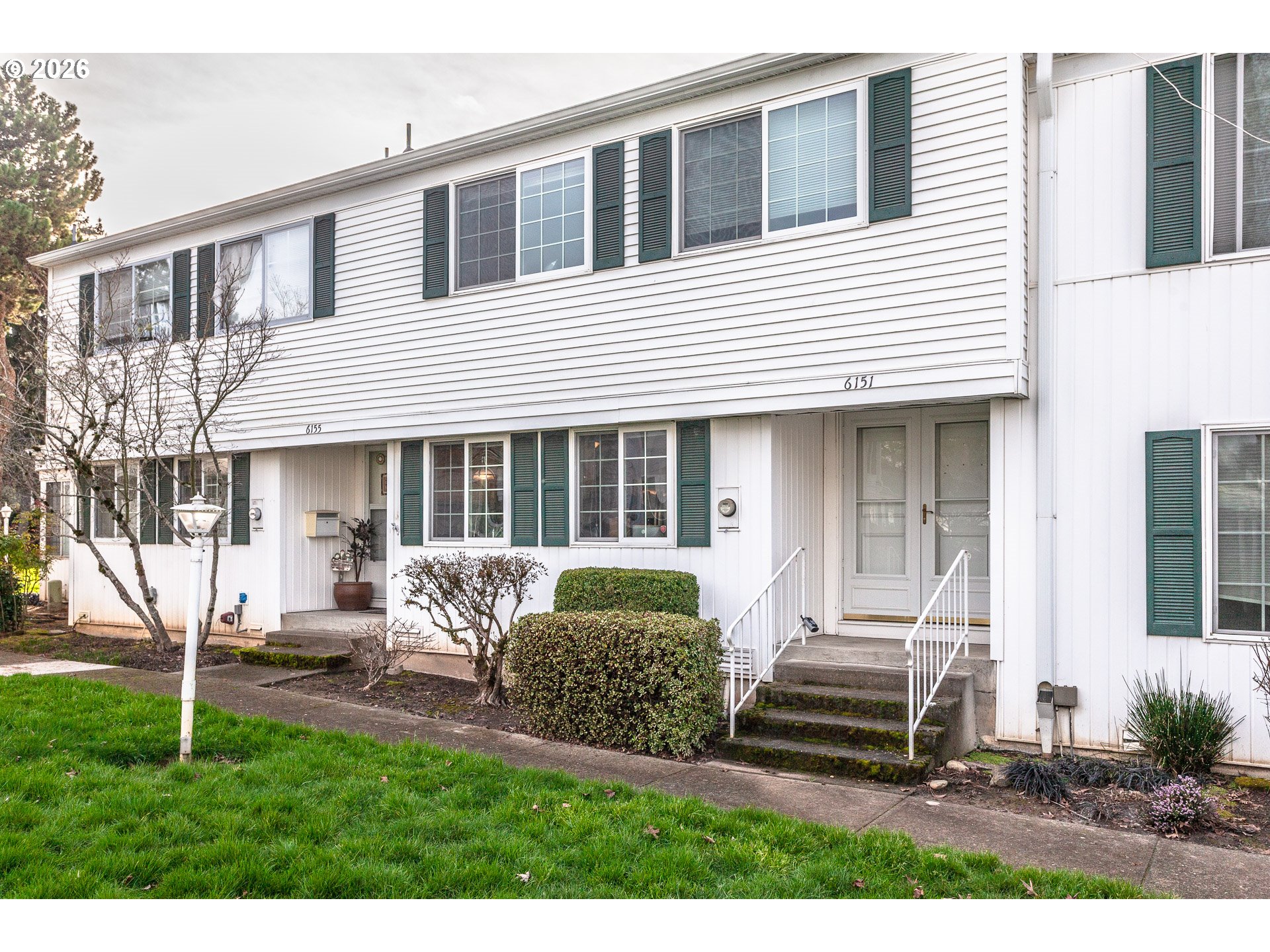6151 ERICKSON AVE - RMLS #460350150