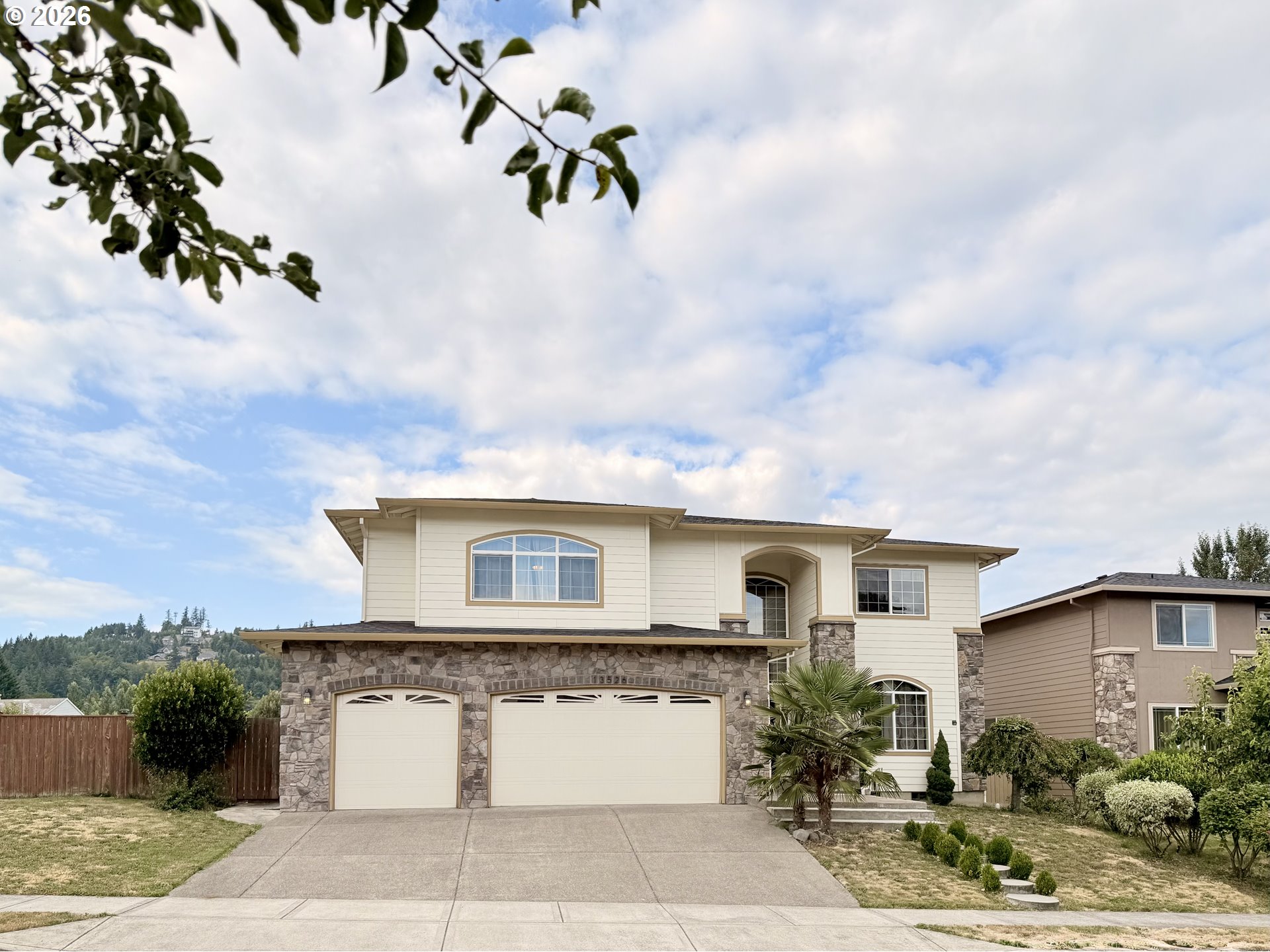 13526 ELLEN DR - RMLS #493359924