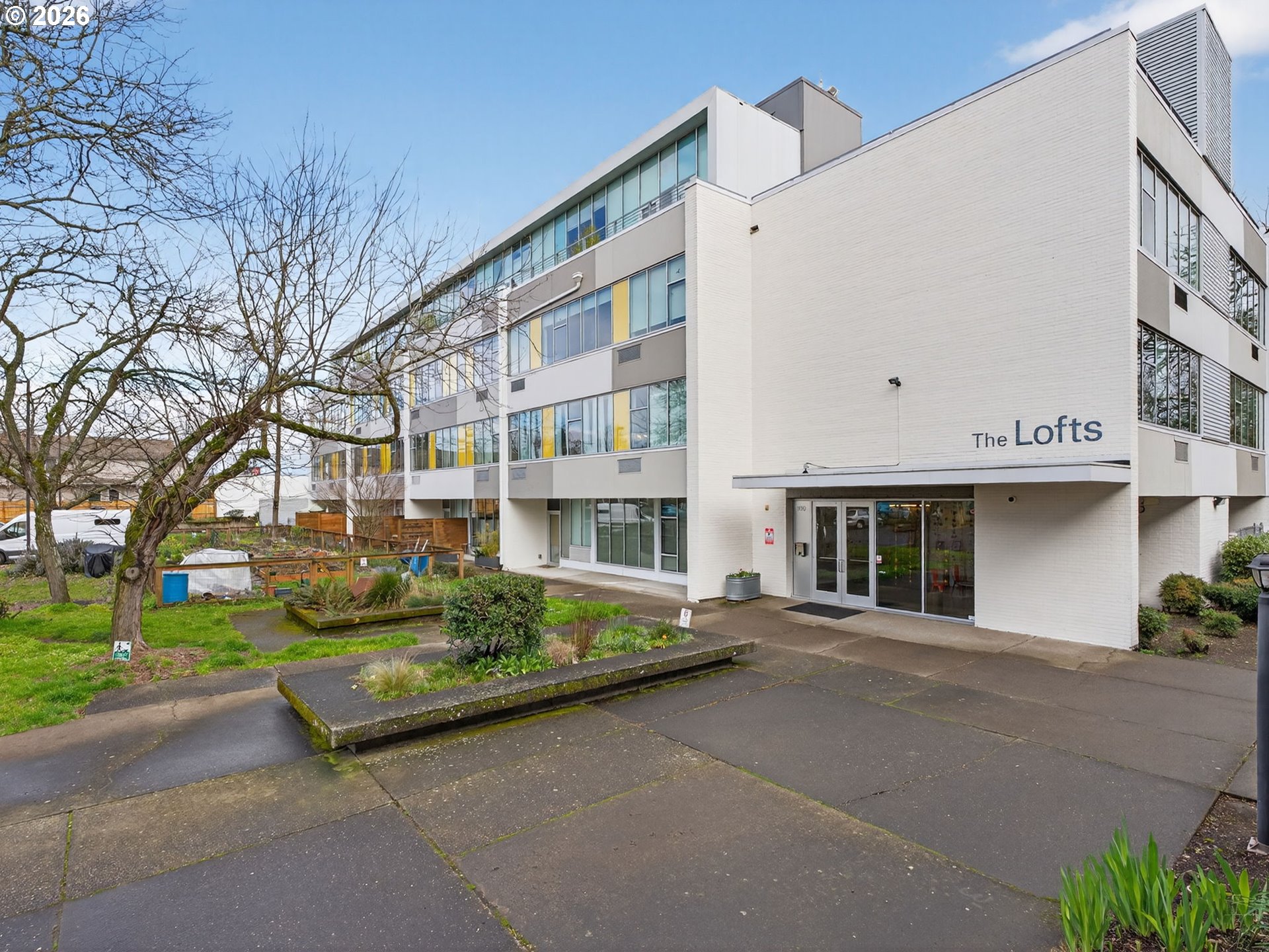 900 81ST AVE - RMLS #503820284
