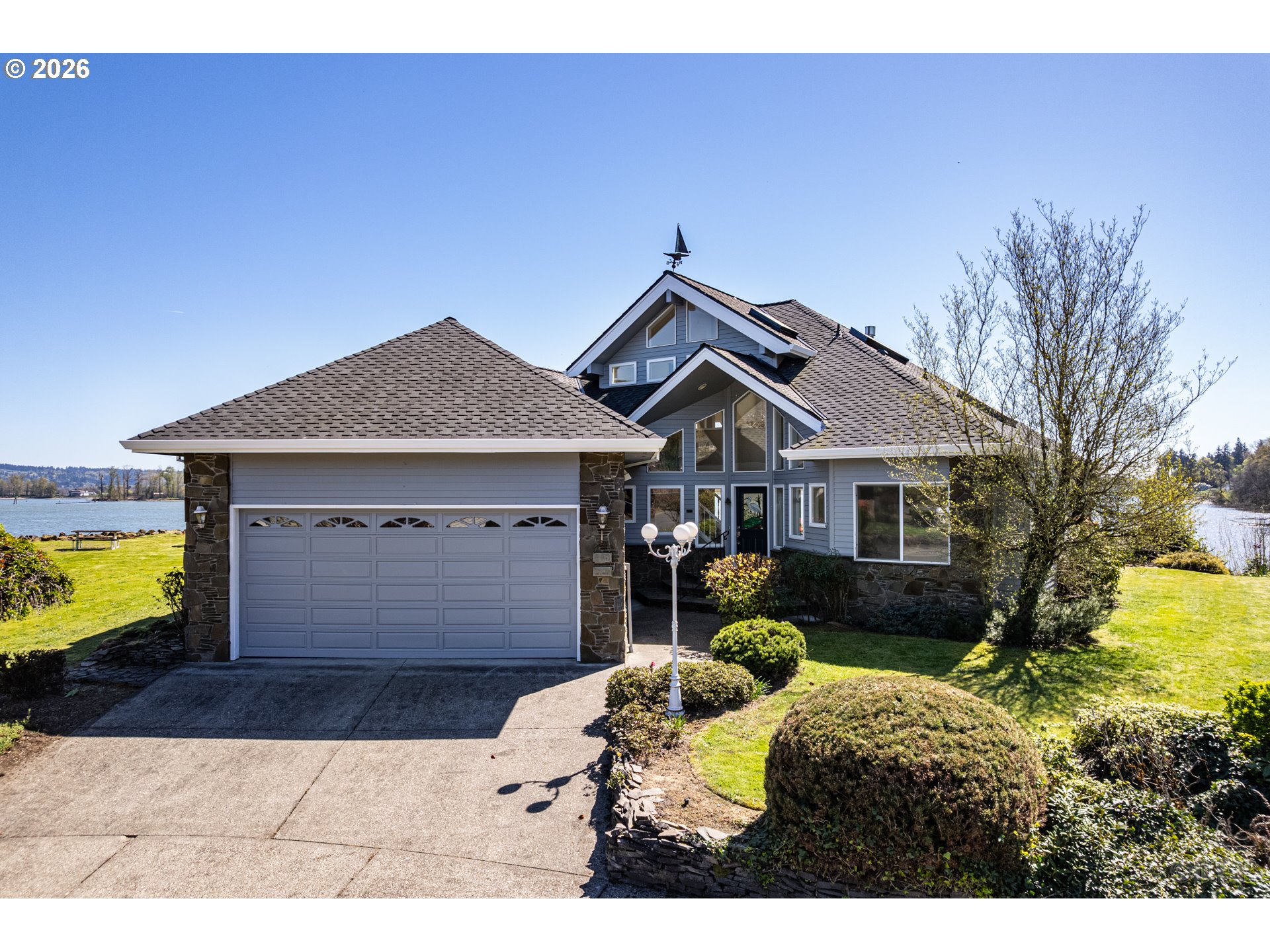 1220 2ND ST - RMLS #511550369