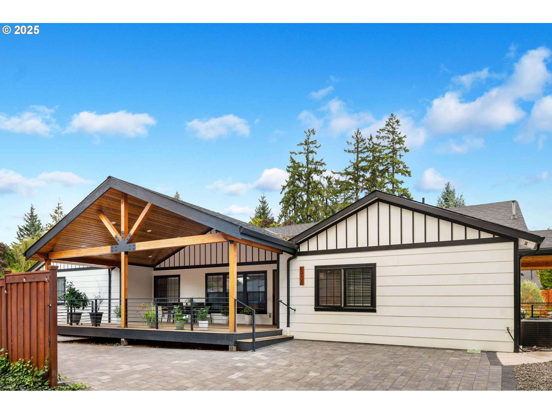 8955 CLUB MEADOW LN - RMLS #518219621