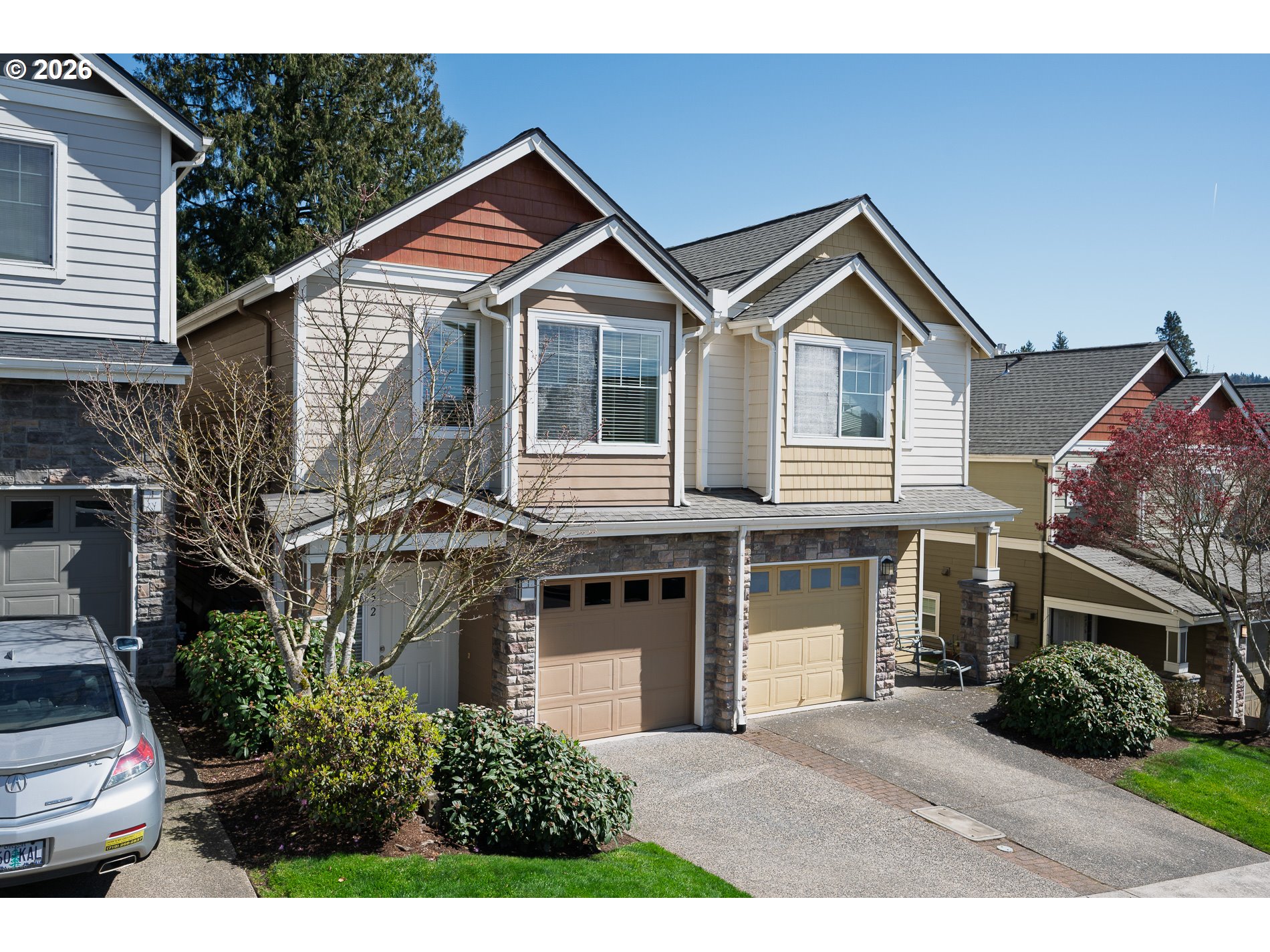 252 ELEVEN MILE AVE - RMLS #557699618