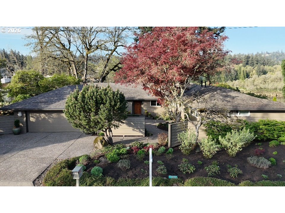 2320 MULBERRY DR - RMLS #572049174