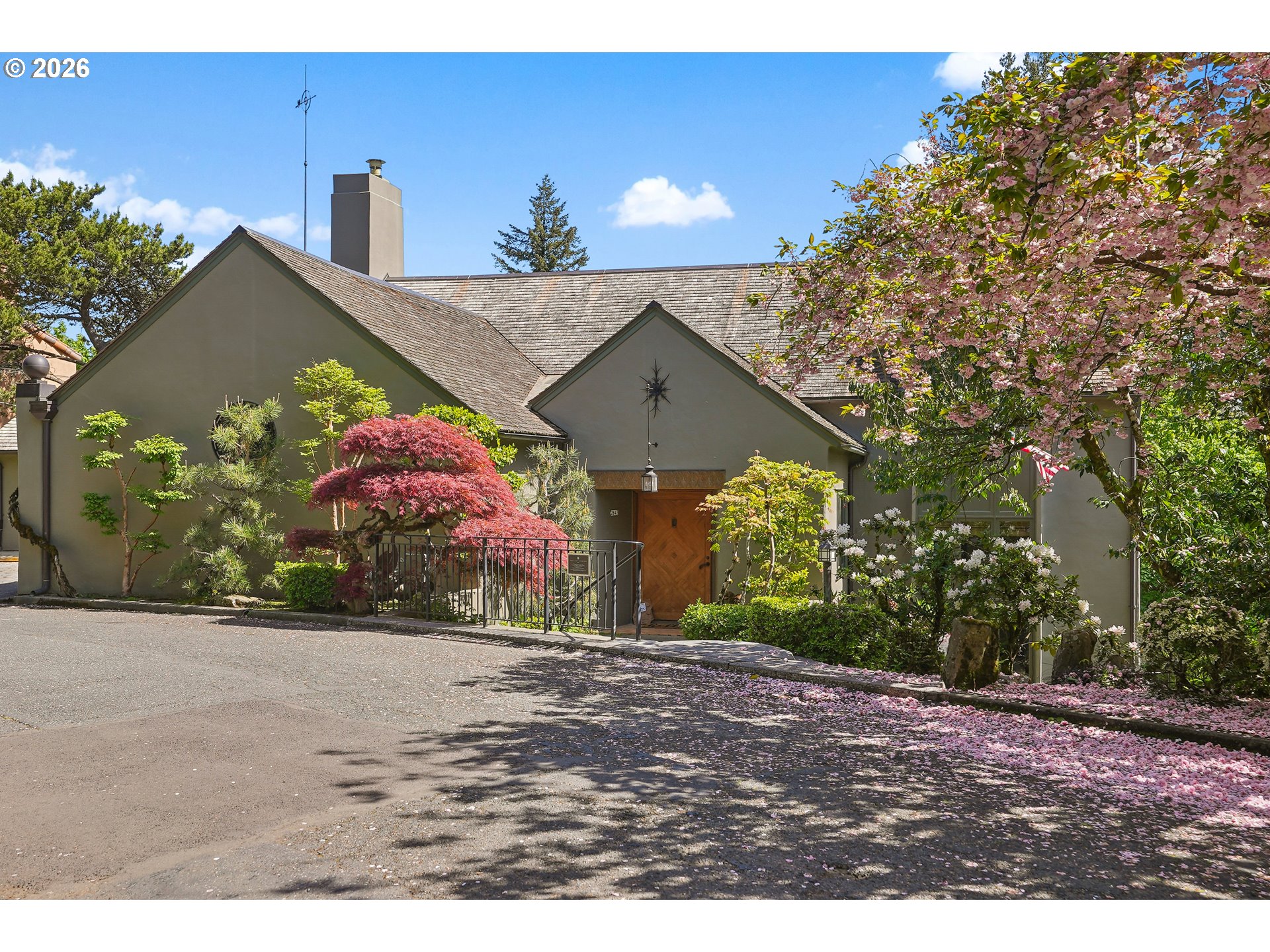 2643 BUENA VISTA DR - RMLS #582615126